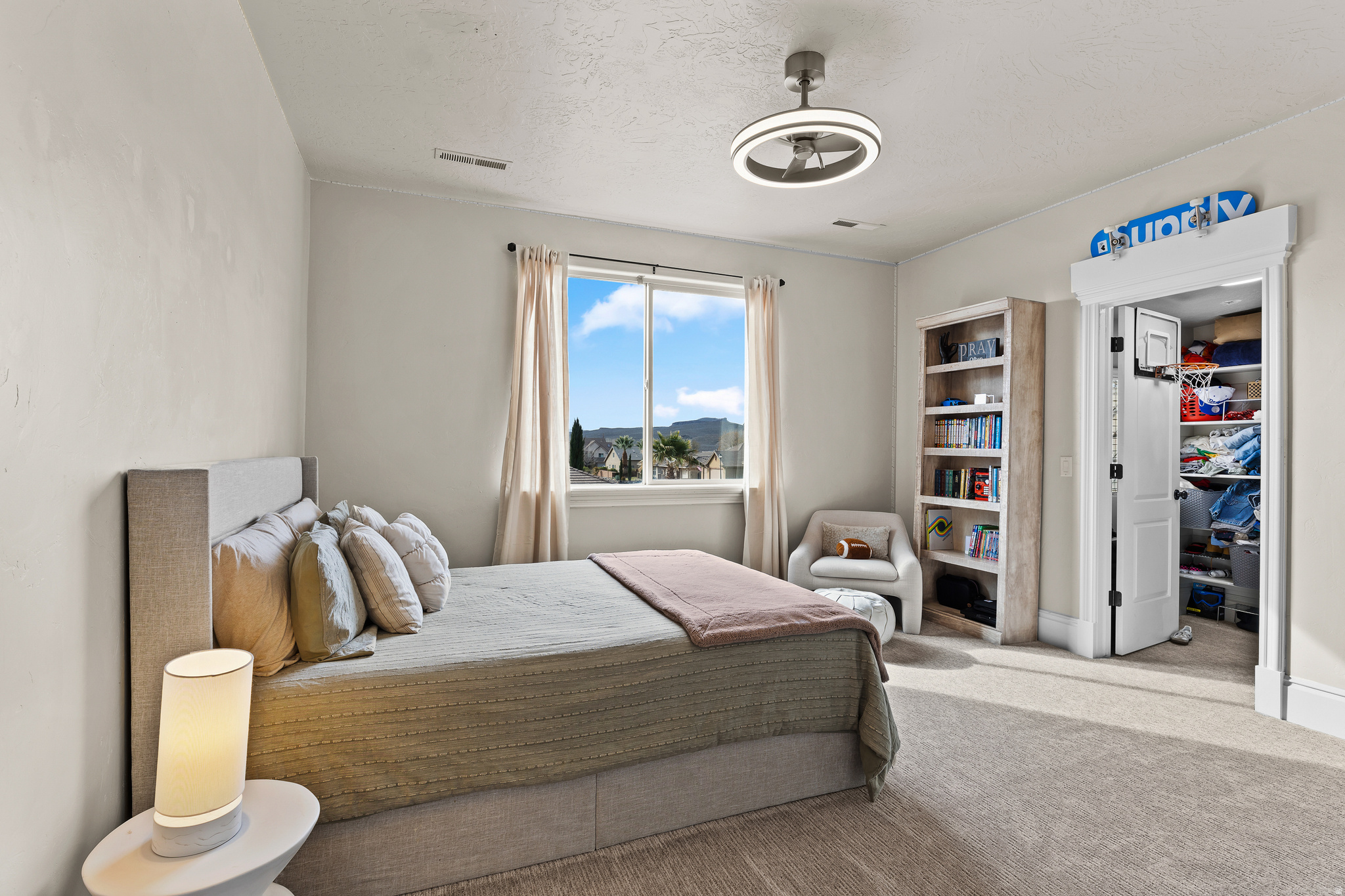 HERITAGE EST 3 - Residential
