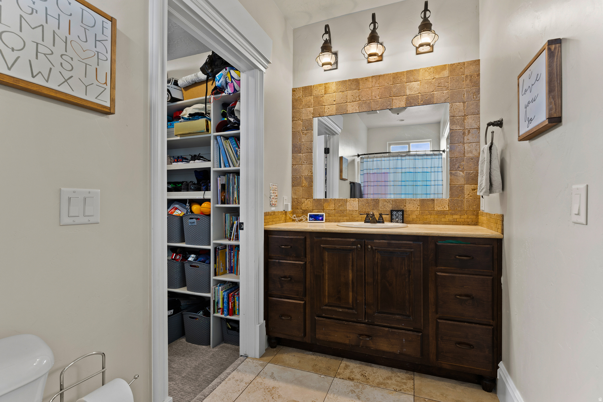 HERITAGE EST 3 - Residential