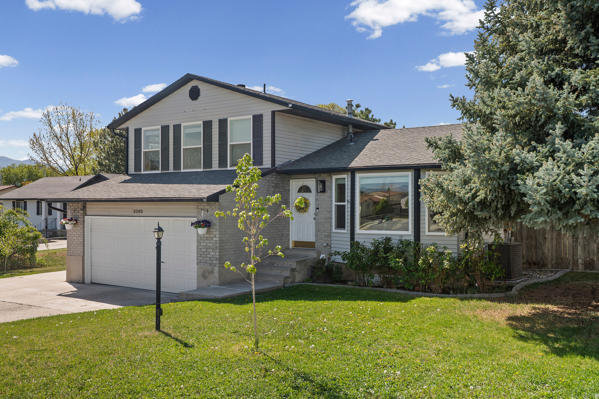 SPRINGBROOK ESTATES - Residential
