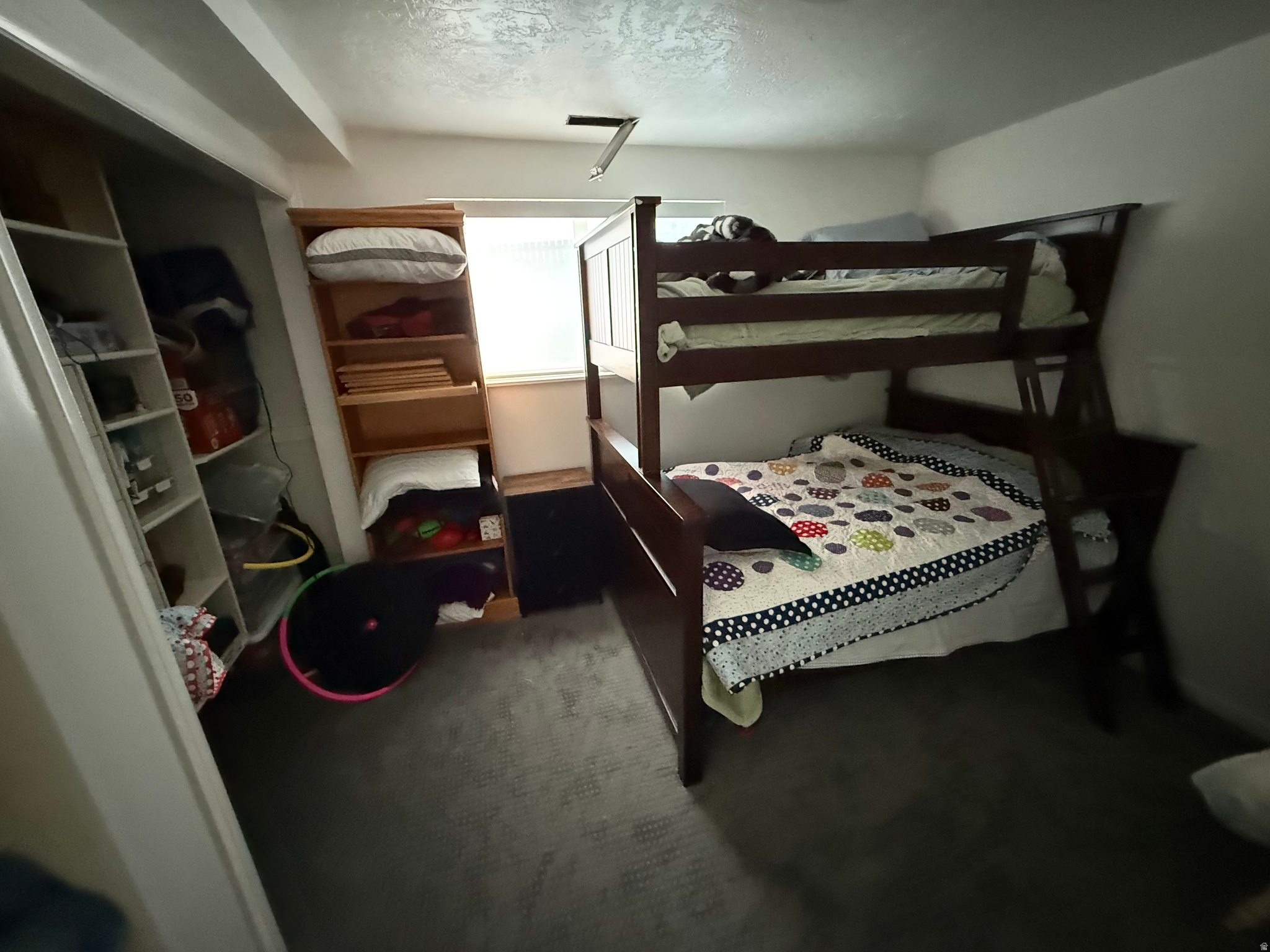 WILLOW CREEK #17 - Residential