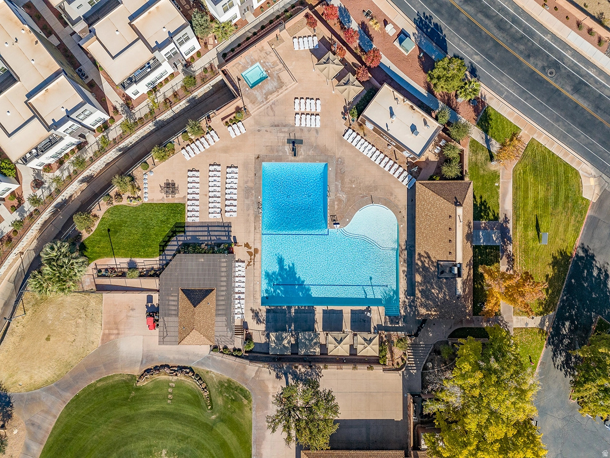 BLOOMINGTON COUNTRY CLUB 1 AMD & EXT - Residential