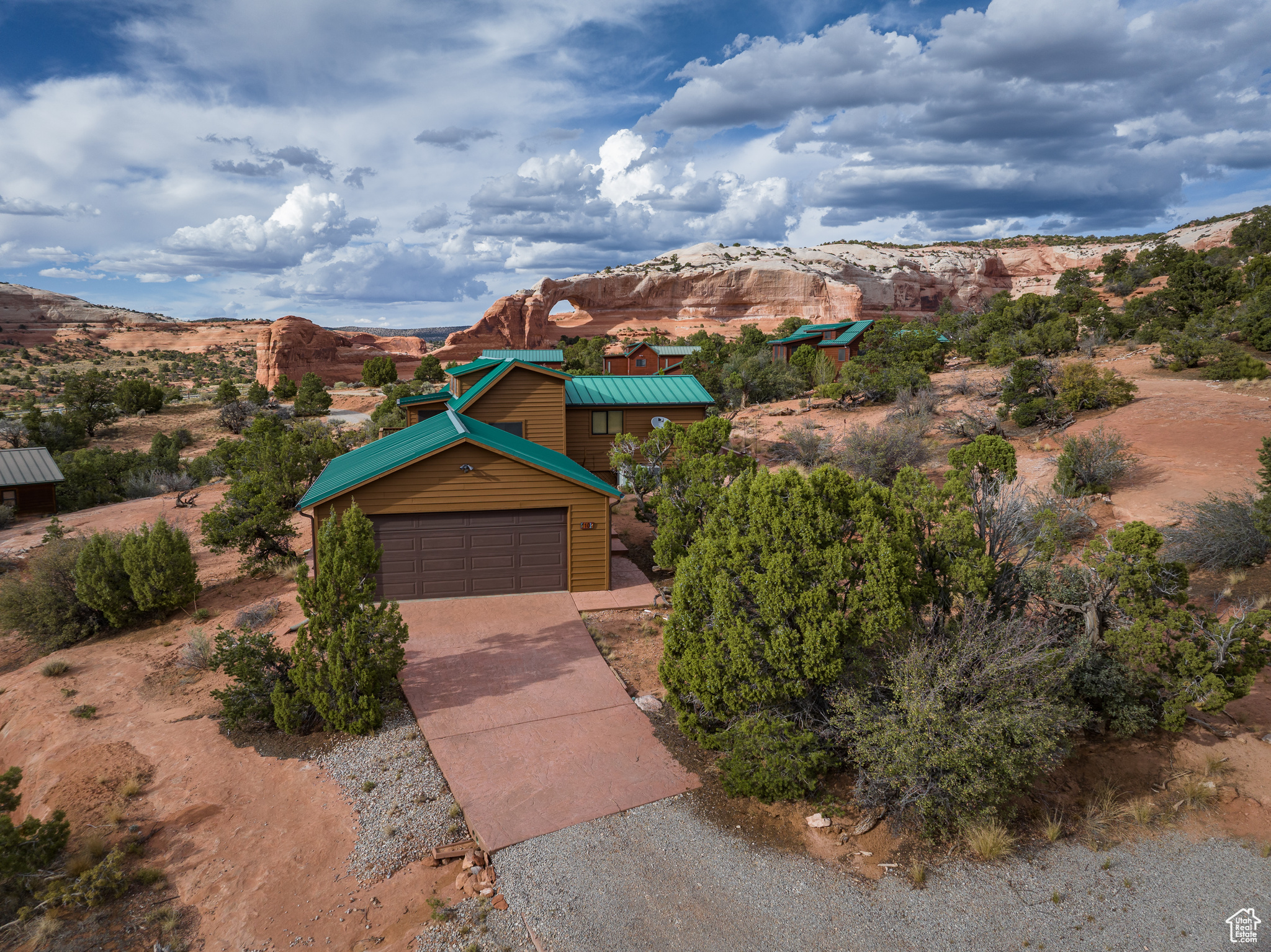 WILSON ARCH RESORT - Residential