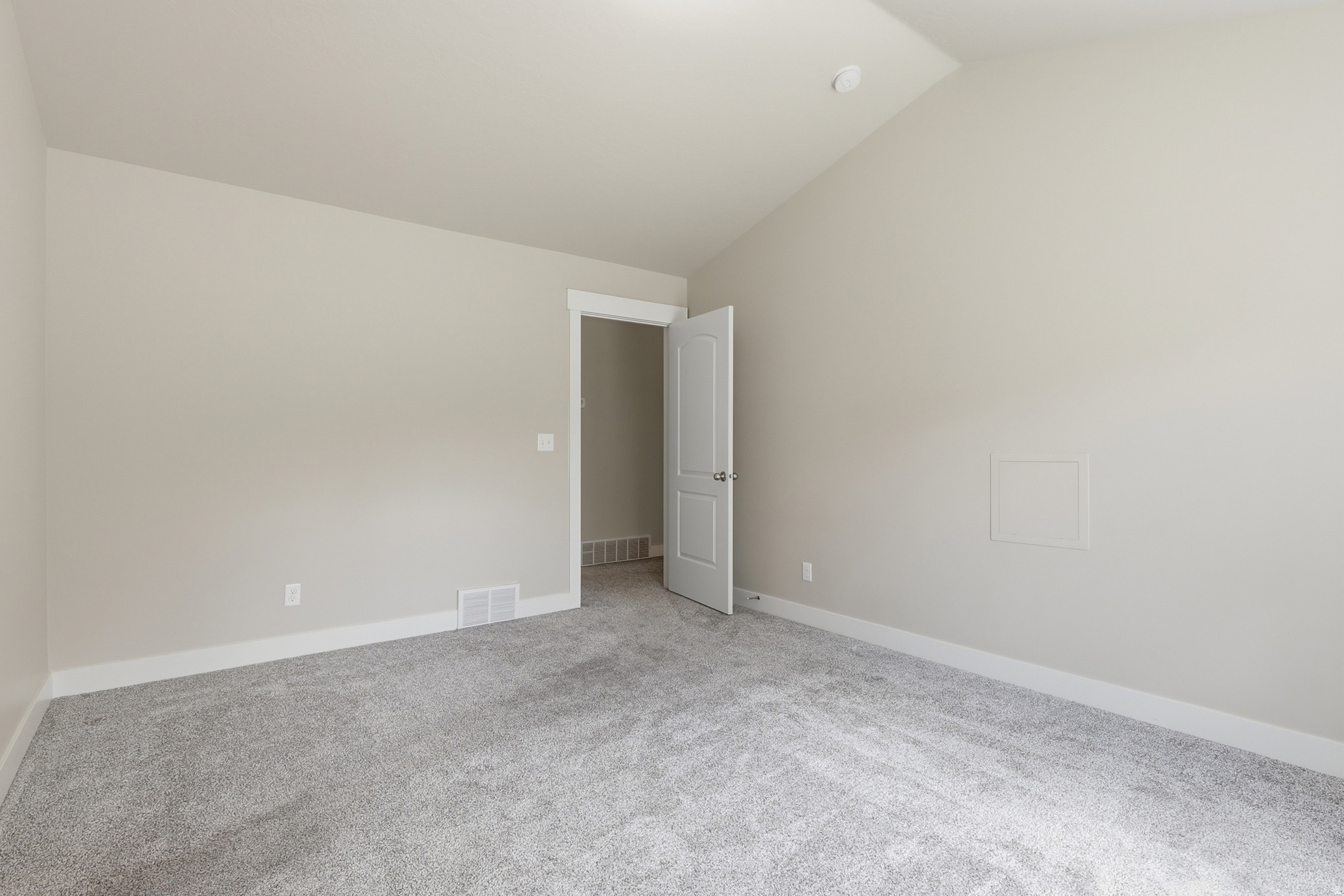 ASPEN POINTE - Residential