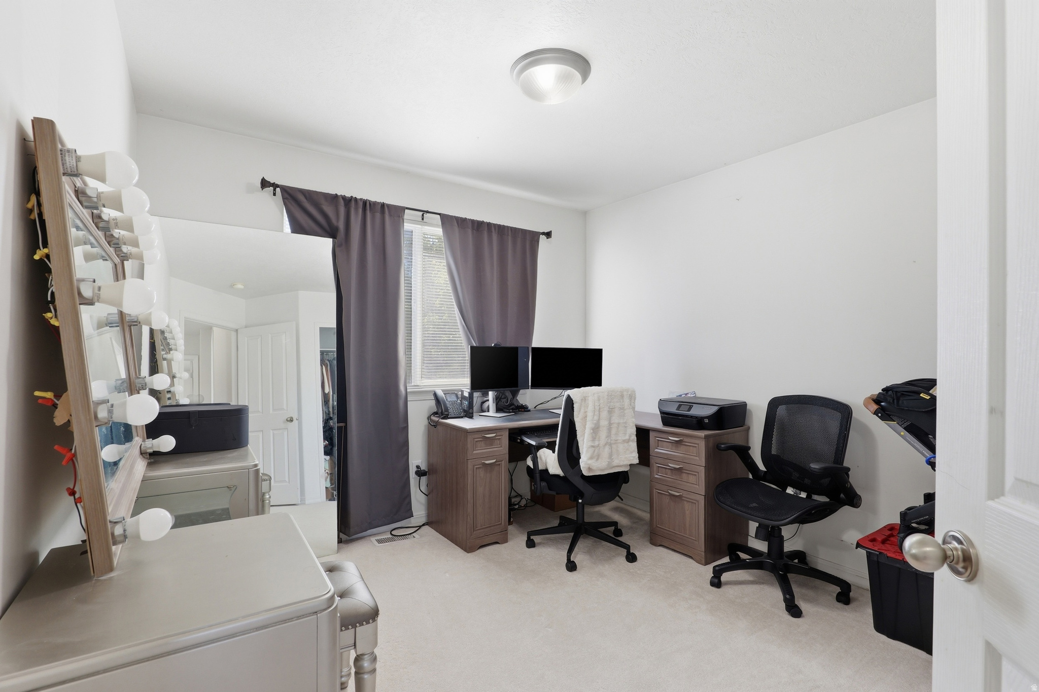 VILLAGES AT STONEGATE-SUMMERTRAIL - Residential
