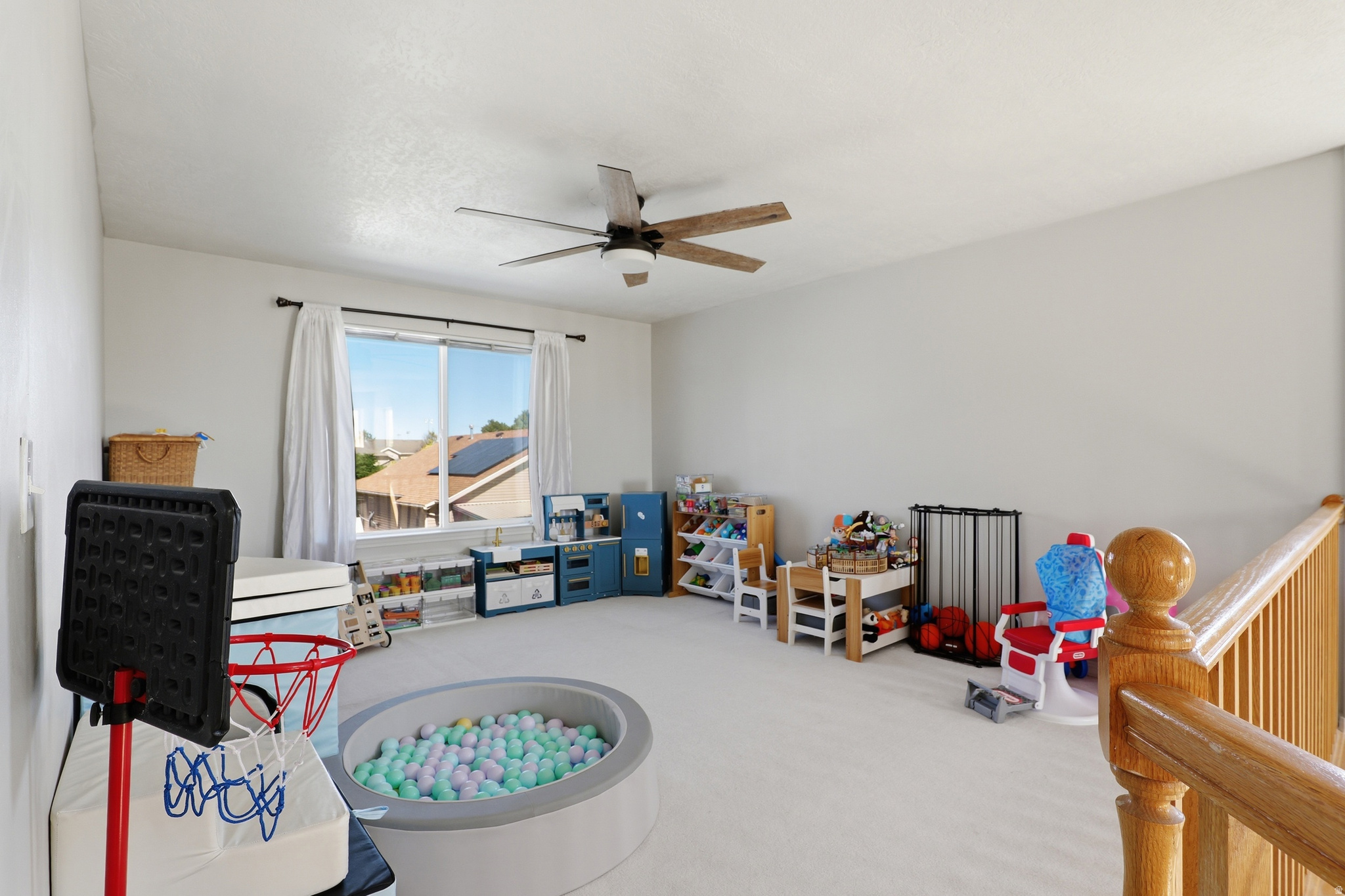VILLAGES AT STONEGATE-SUMMERTRAIL - Residential