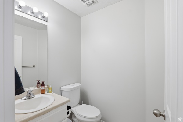VILLAGES AT STONEGATE-SUMMERTRAIL - Residential