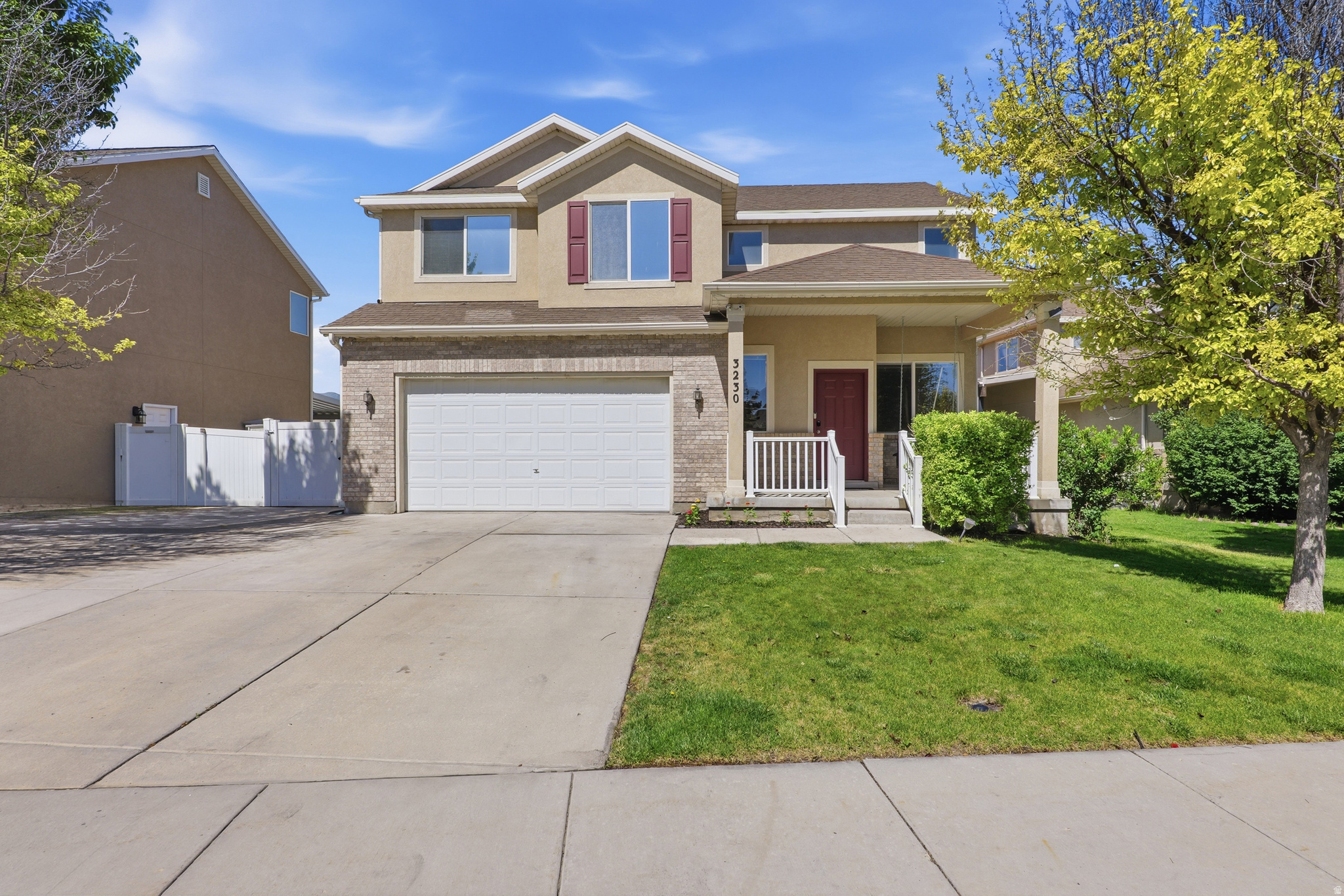 VILLAGES AT STONEGATE-SUMMERTRAIL - Residential