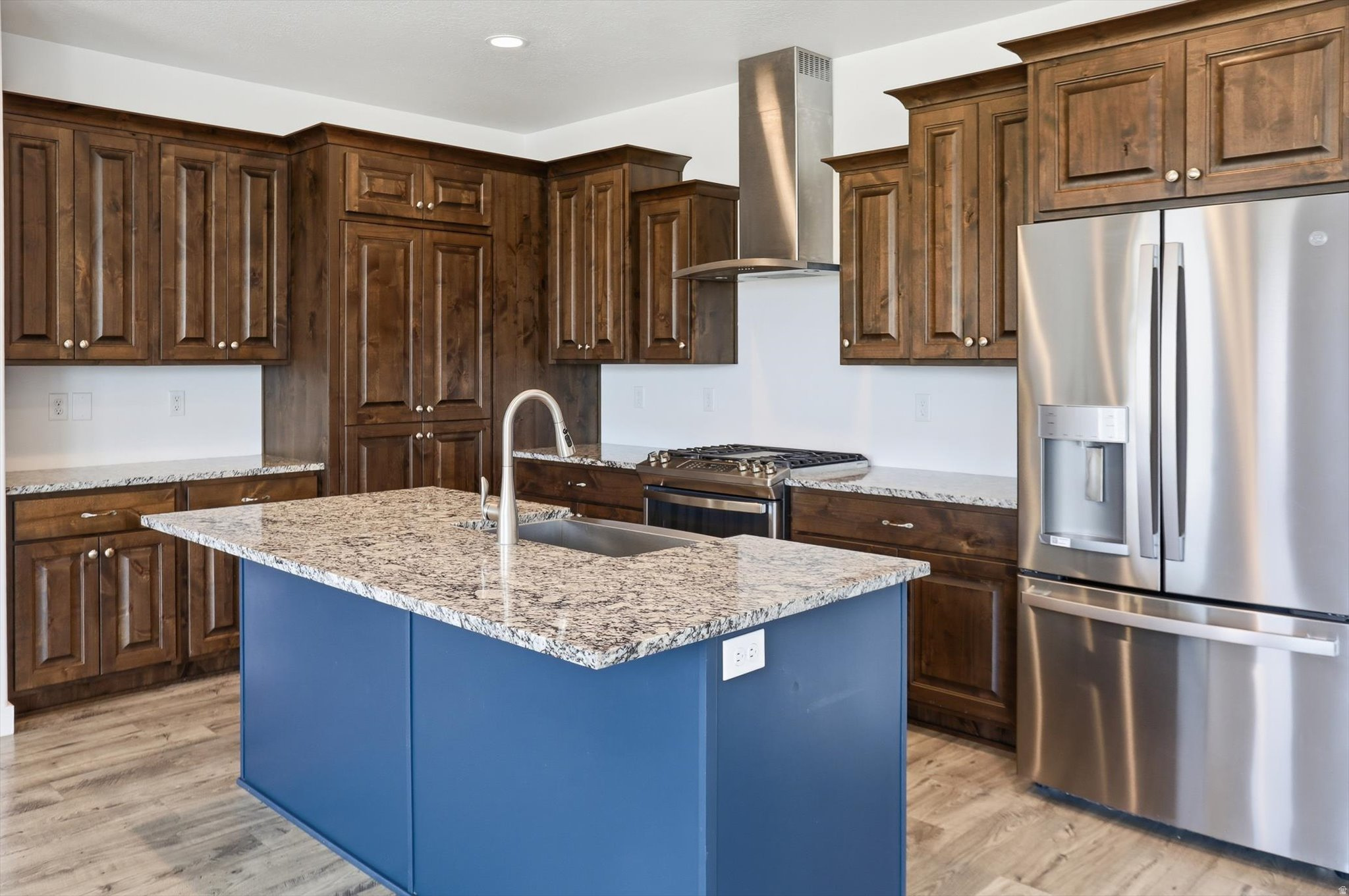 LEGEND POINTE SUBDIVISION PHASE 2 - Residential