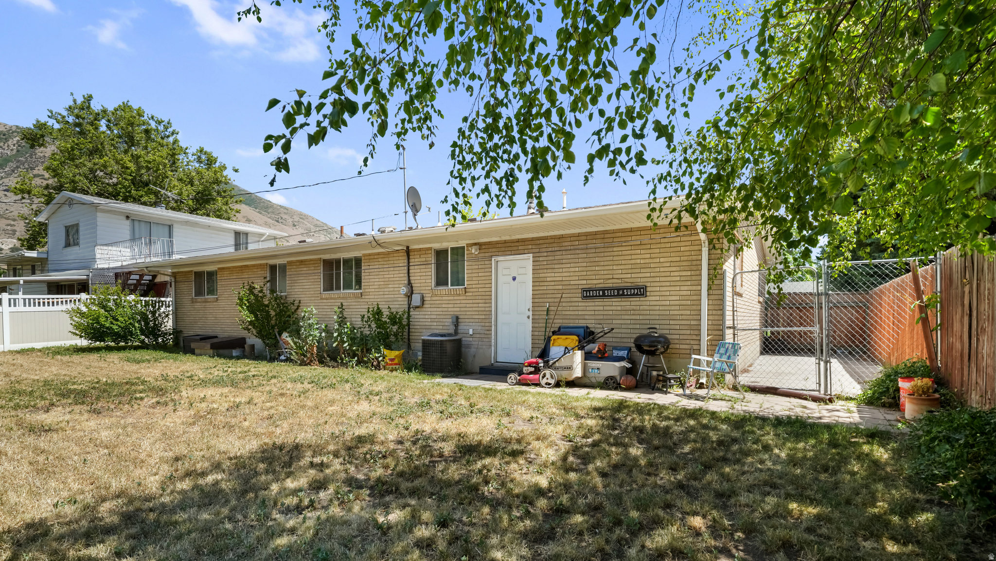 MT. VISTA - Residential