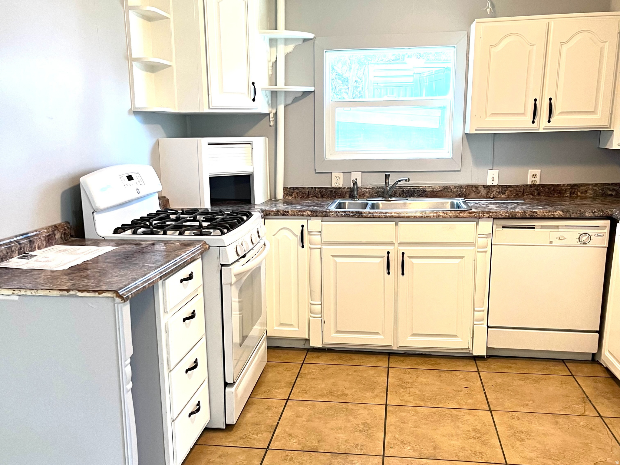 RIVERDALE MHC - Residential