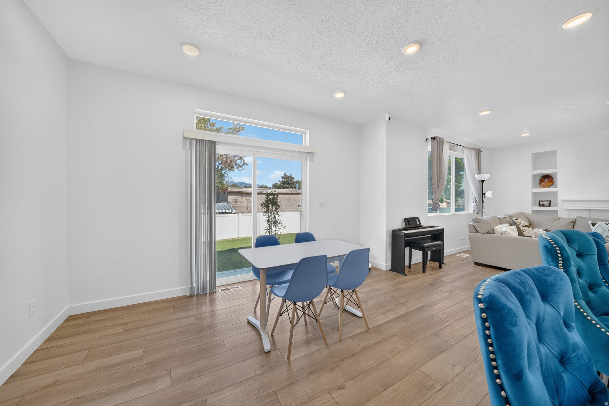 RIVERTON COVE - Residential