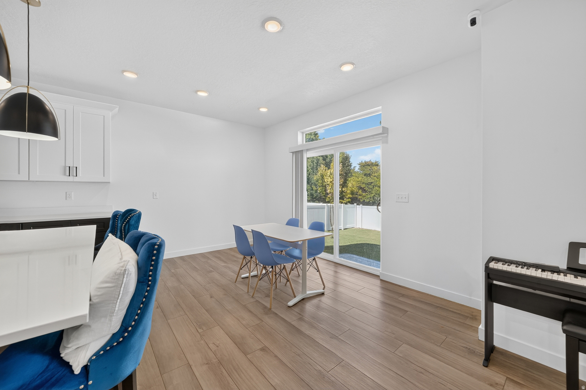 RIVERTON COVE - Residential