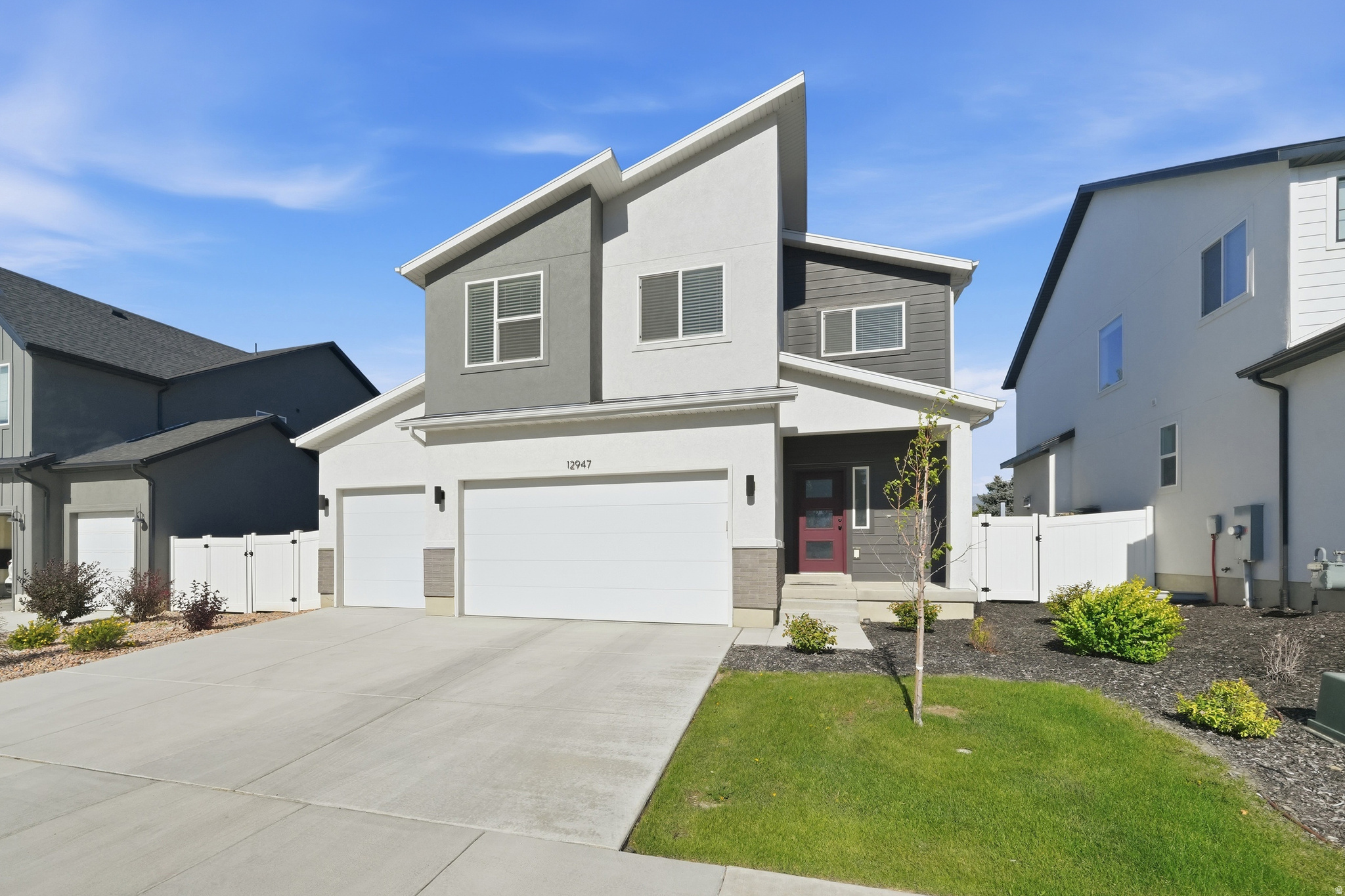 RIVERTON COVE - Residential
