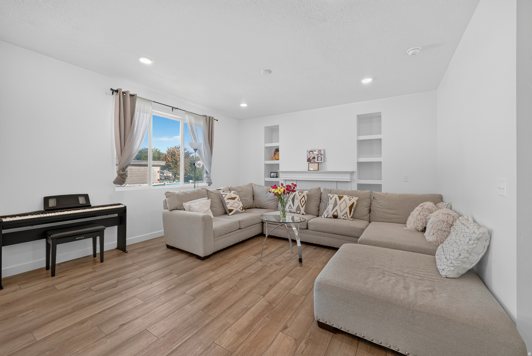 RIVERTON COVE - Residential