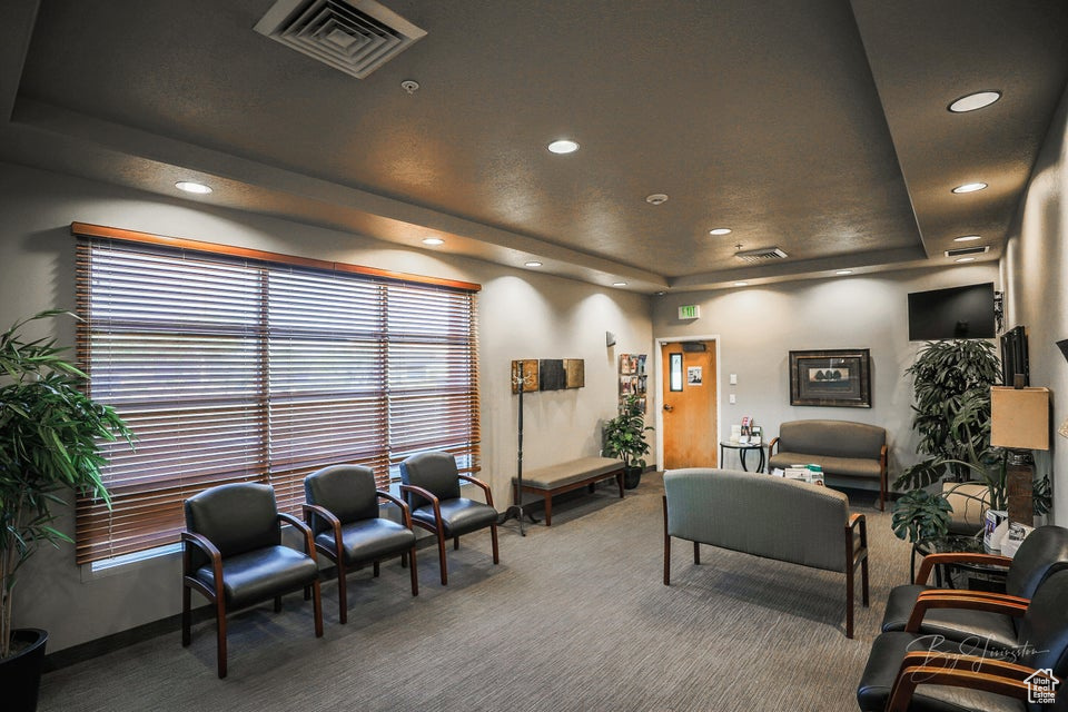 PARK PLAZA OFFICE PARK PH 1 - Commercial Sale