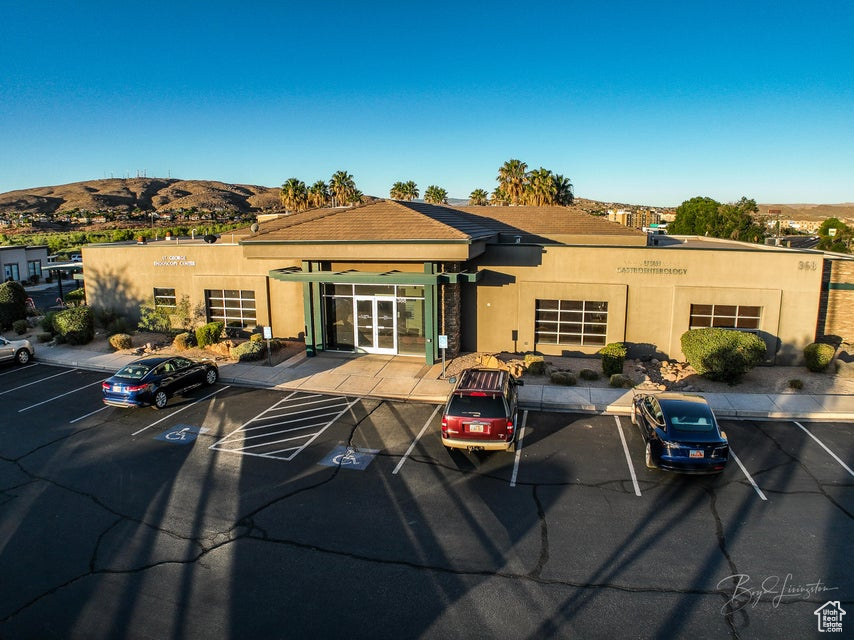 PARK PLAZA OFFICE PARK PH 1 - Commercial Sale