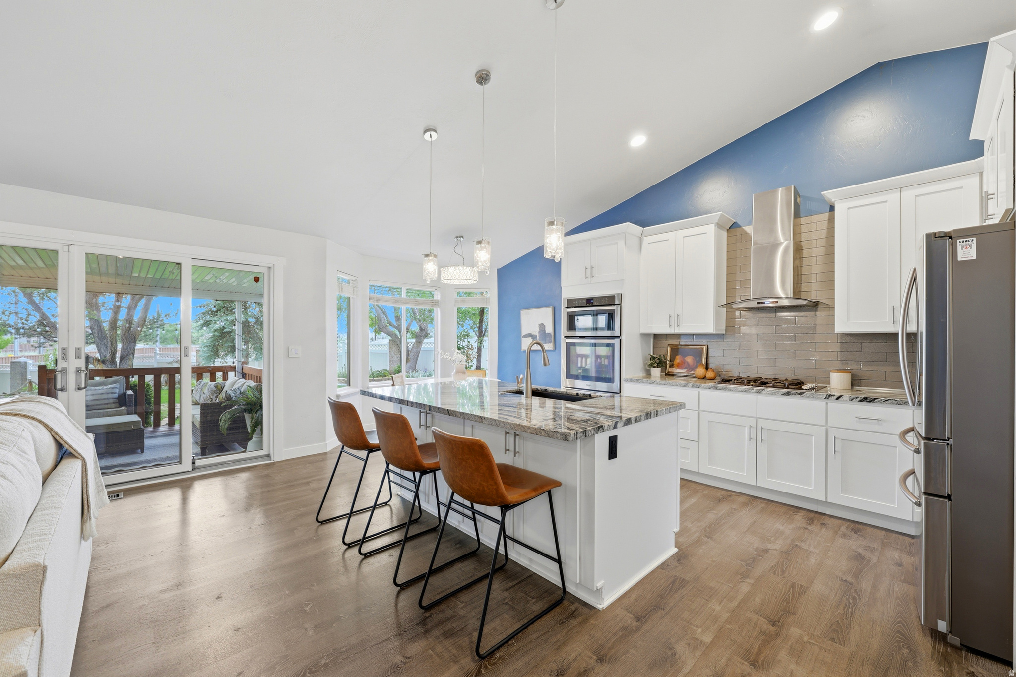 SANDY WILLOWS - Residential