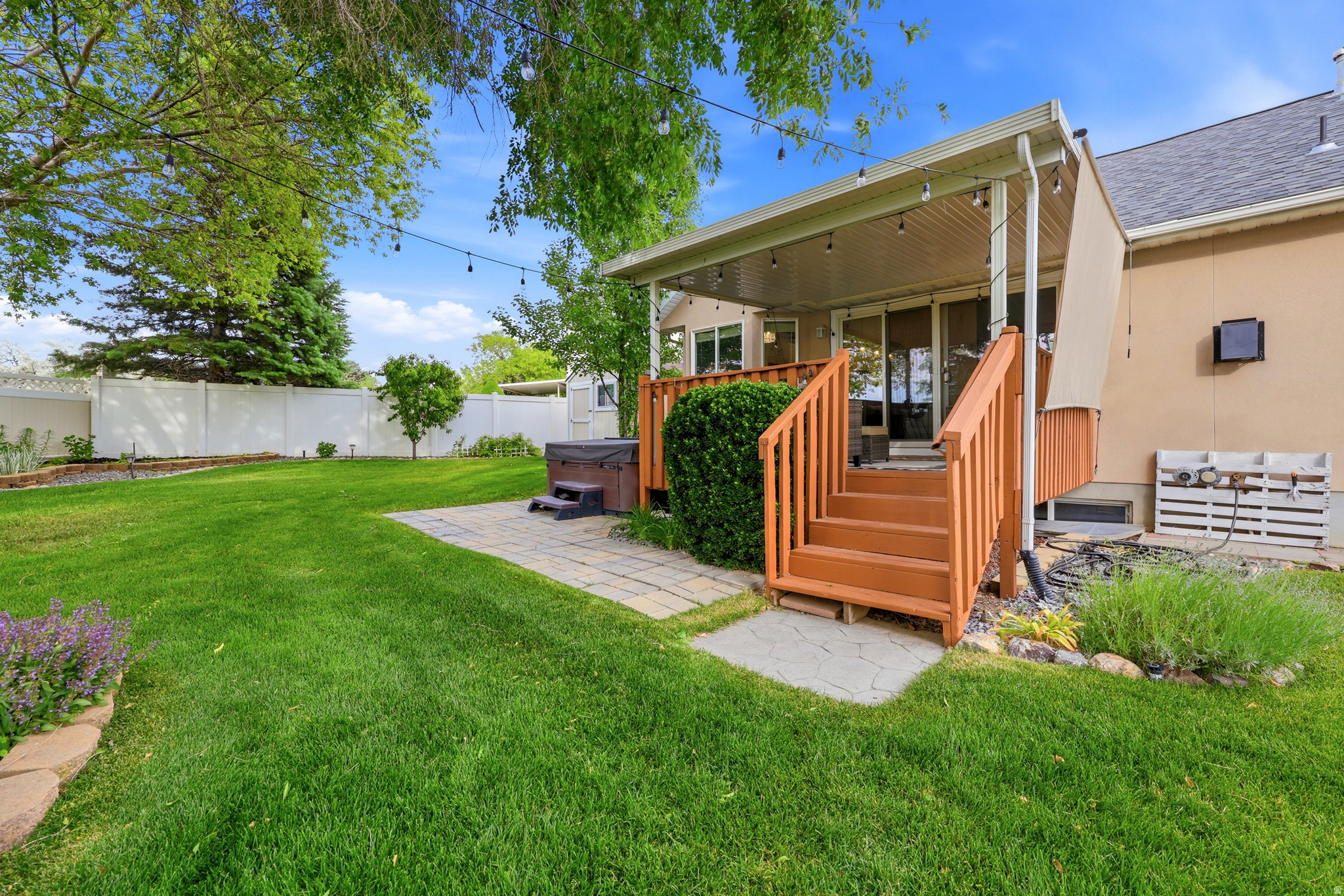 SANDY WILLOWS - Residential