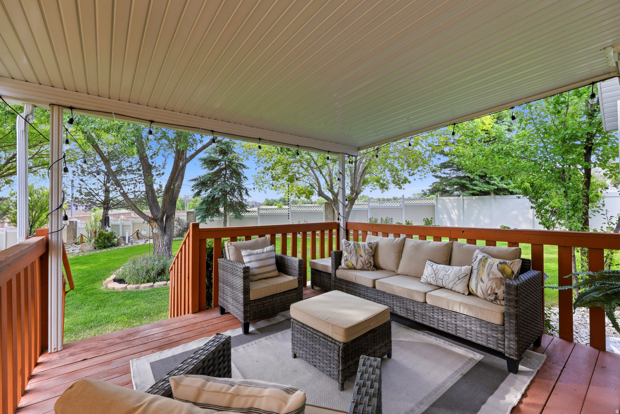 SANDY WILLOWS - Residential