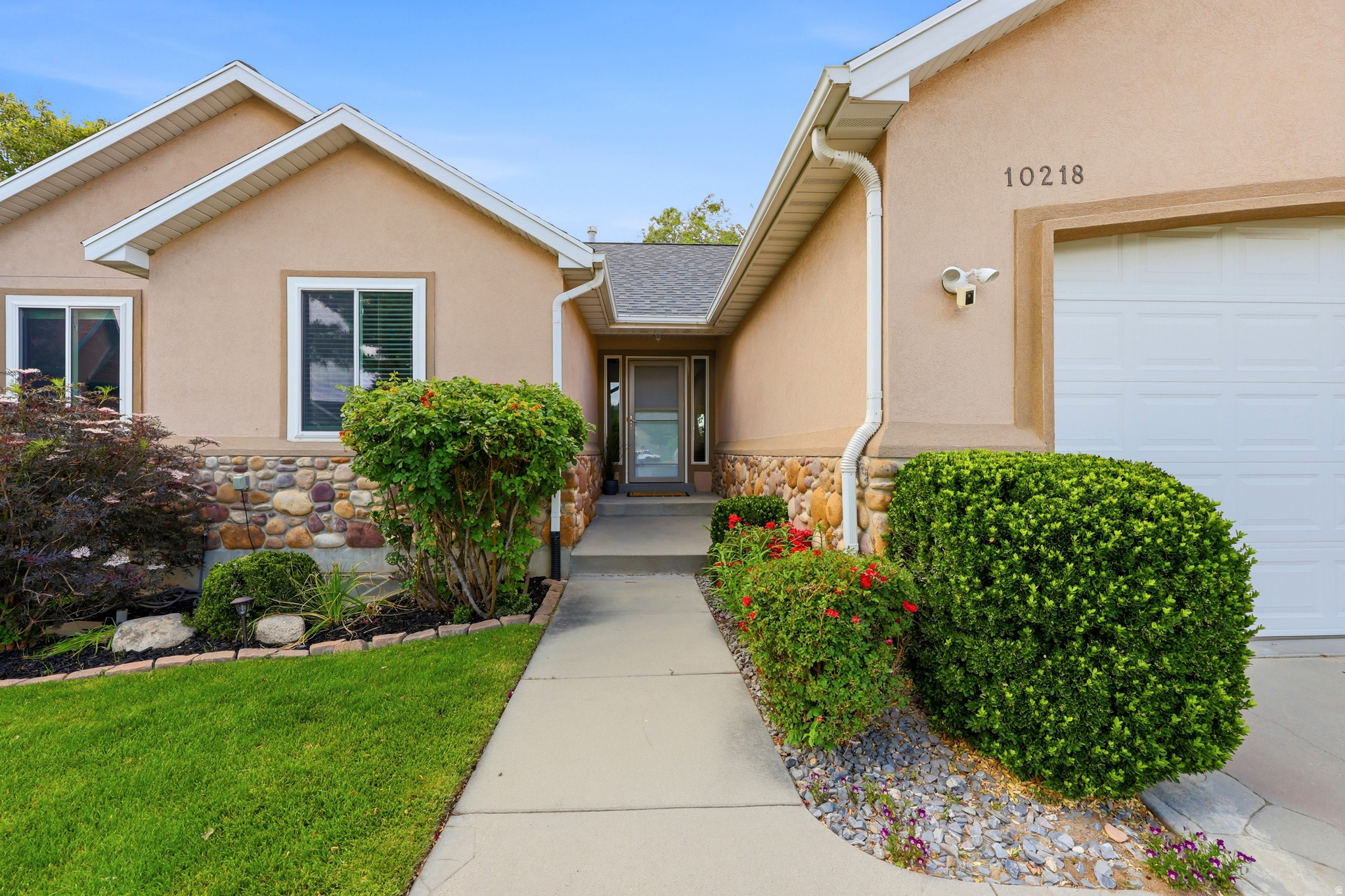 SANDY WILLOWS - Residential