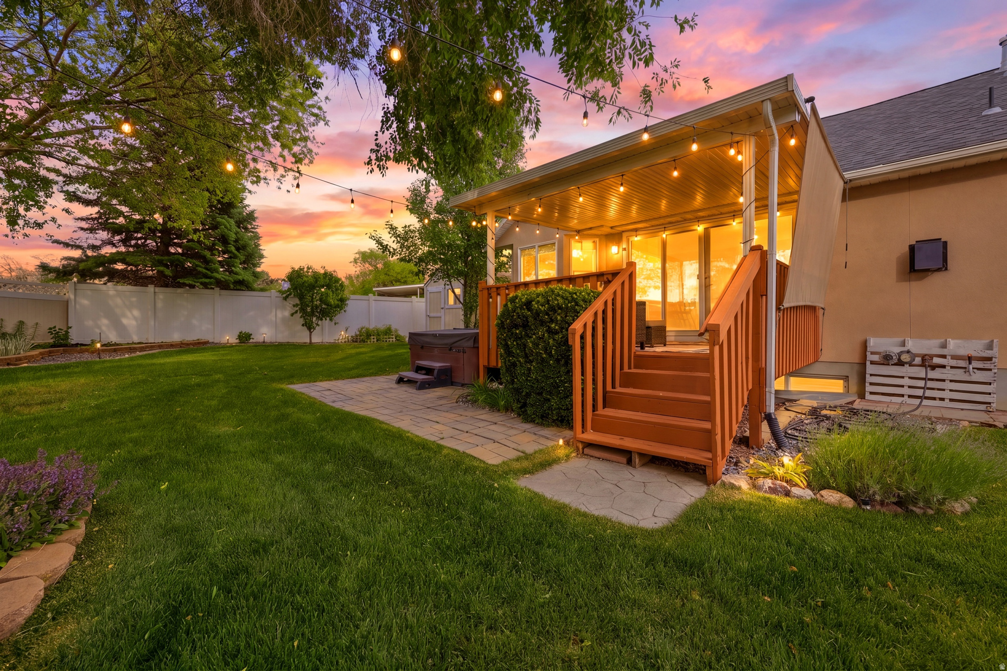 SANDY WILLOWS - Residential