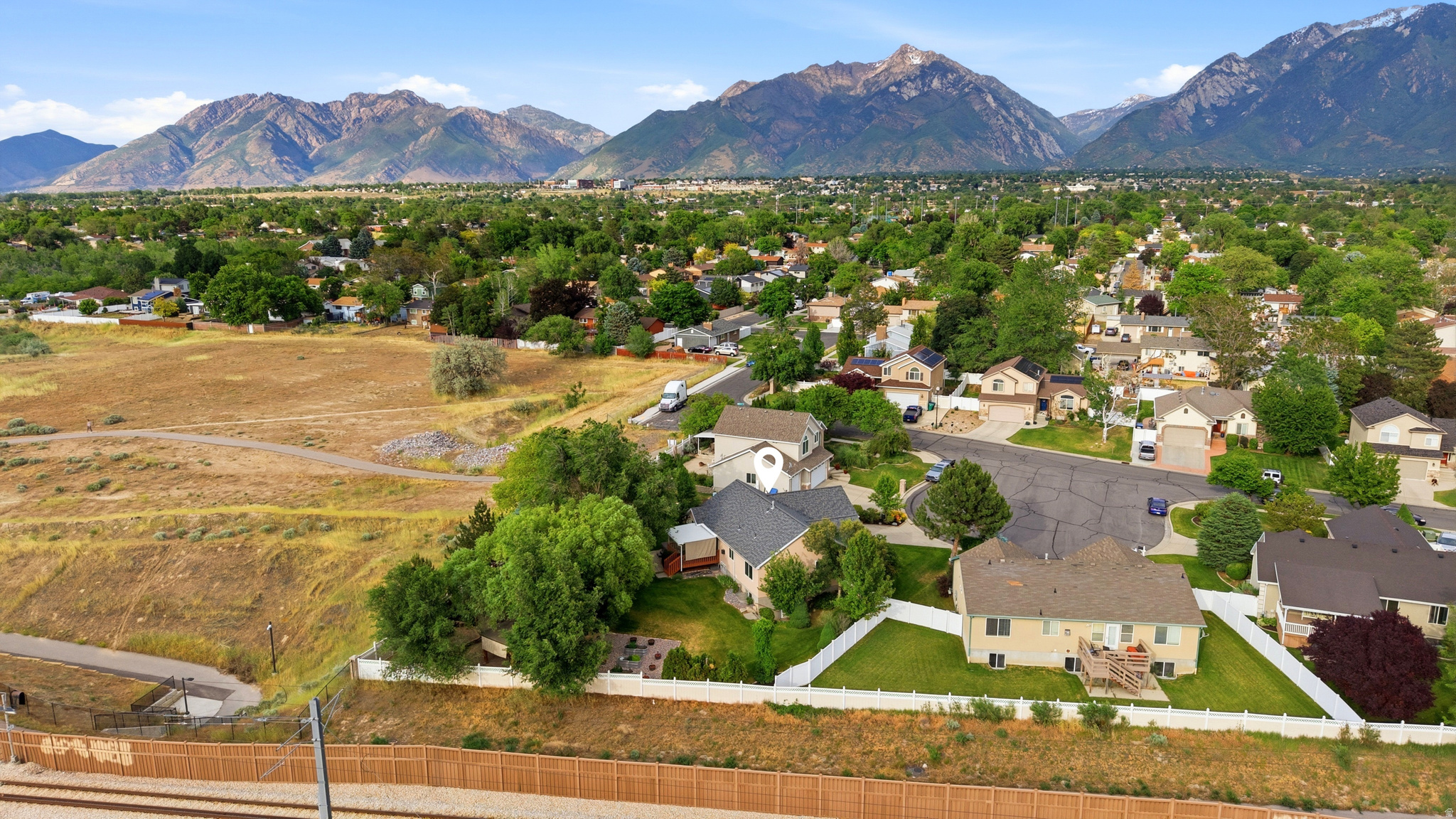 SANDY WILLOWS - Residential