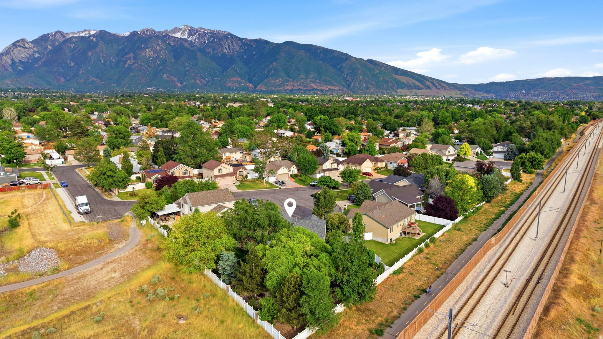 SANDY WILLOWS - Residential
