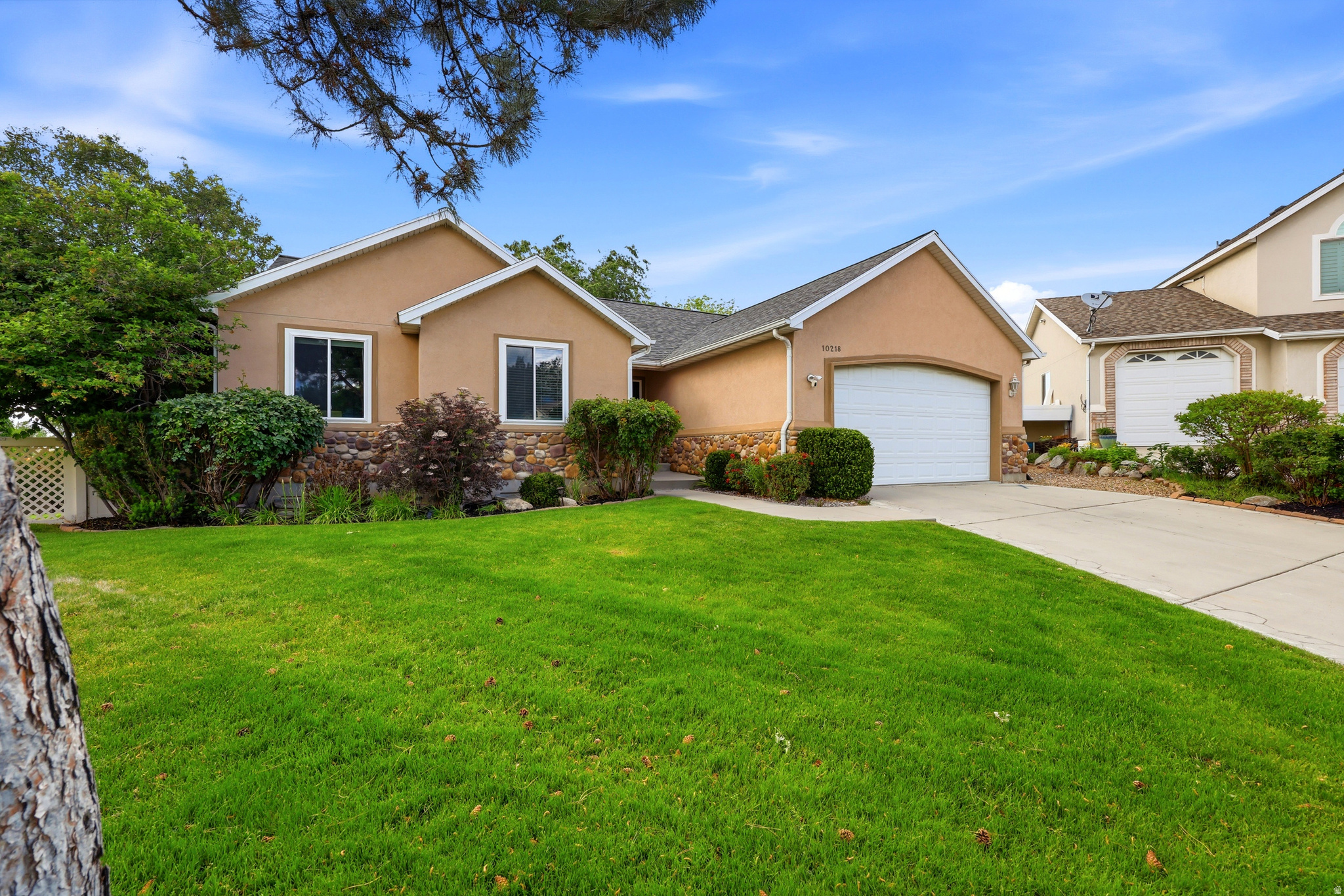 SANDY WILLOWS - Residential