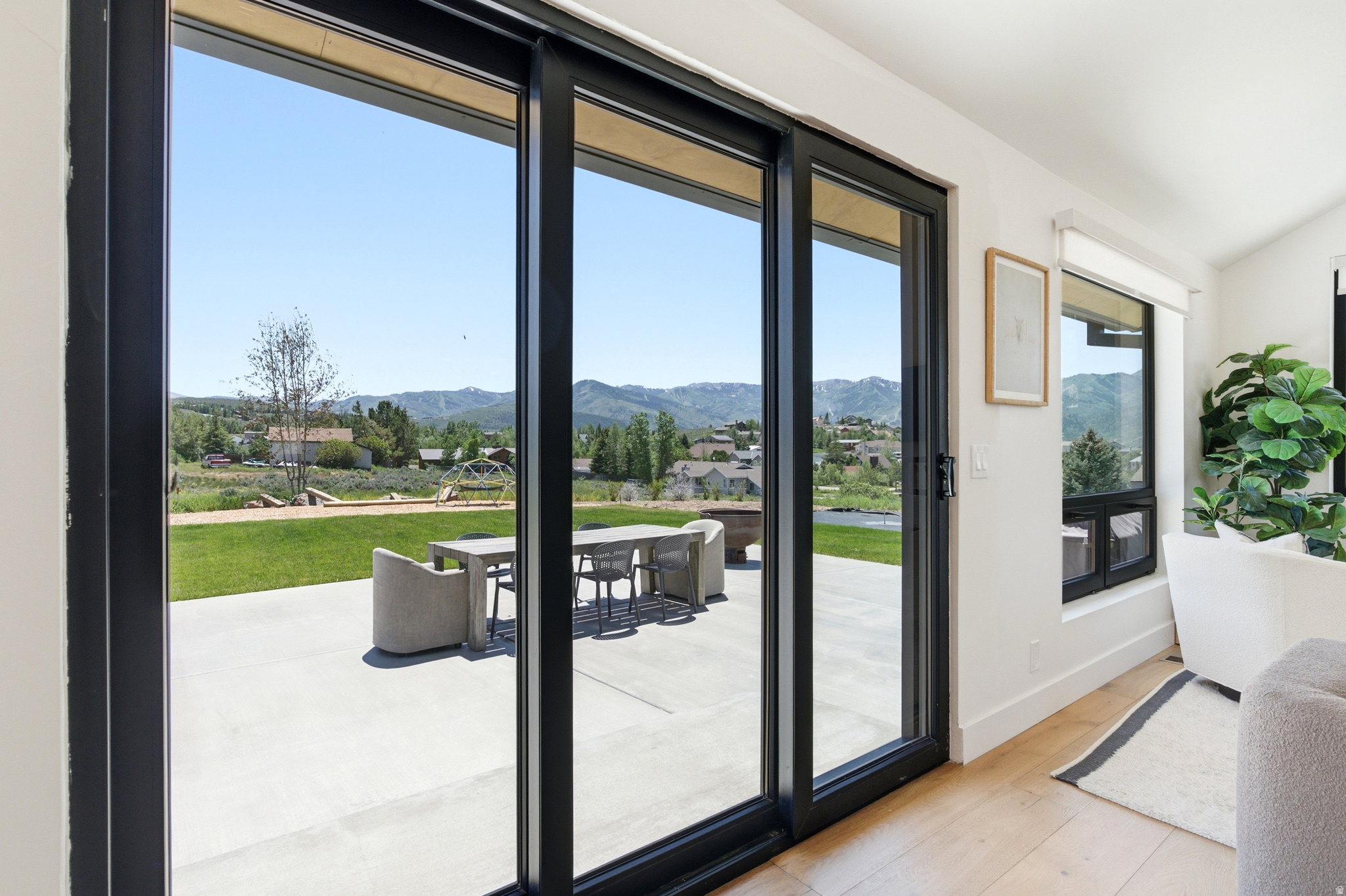 HIGHLAND ESTATES - Residential