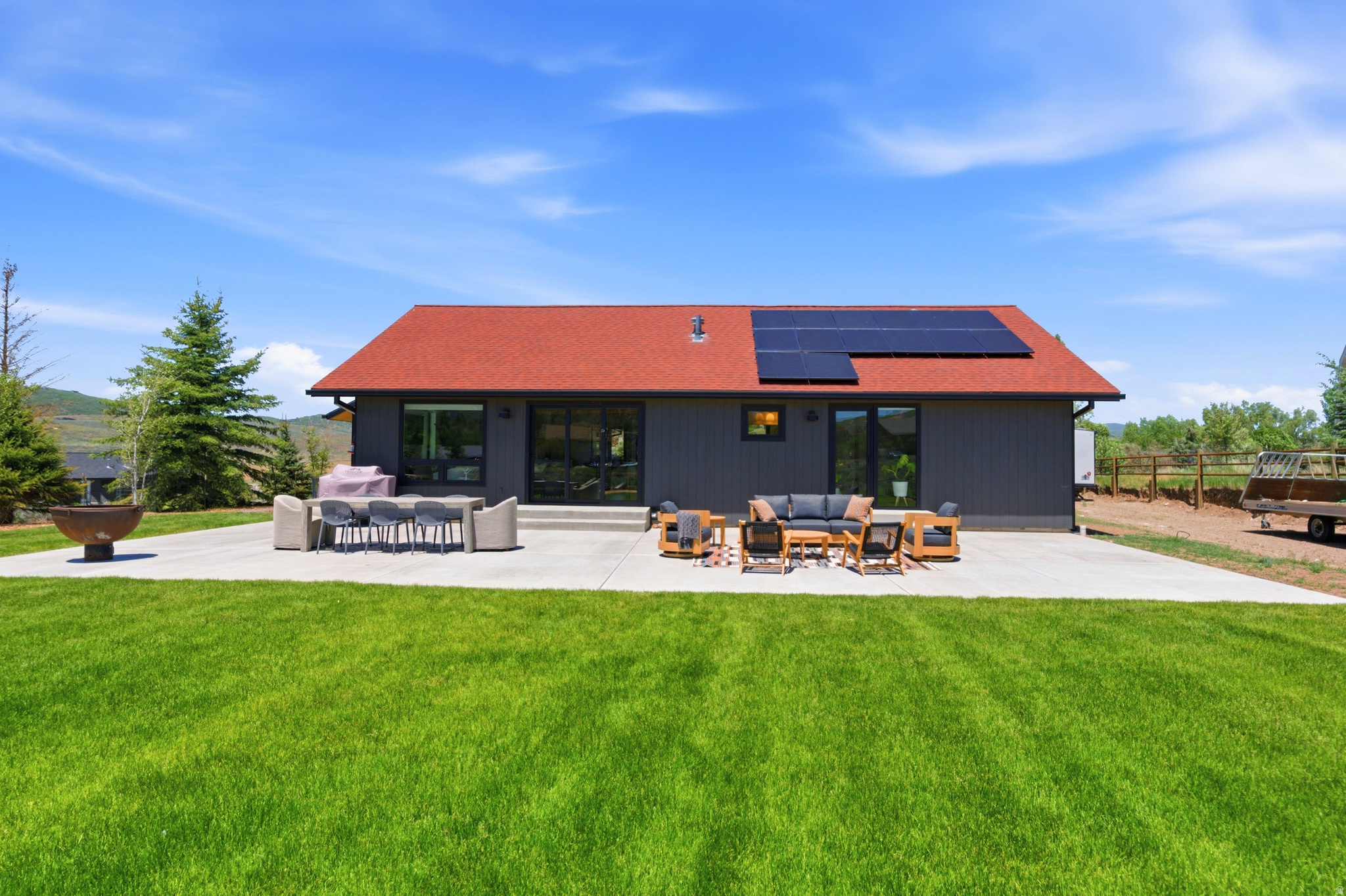 HIGHLAND ESTATES - Residential