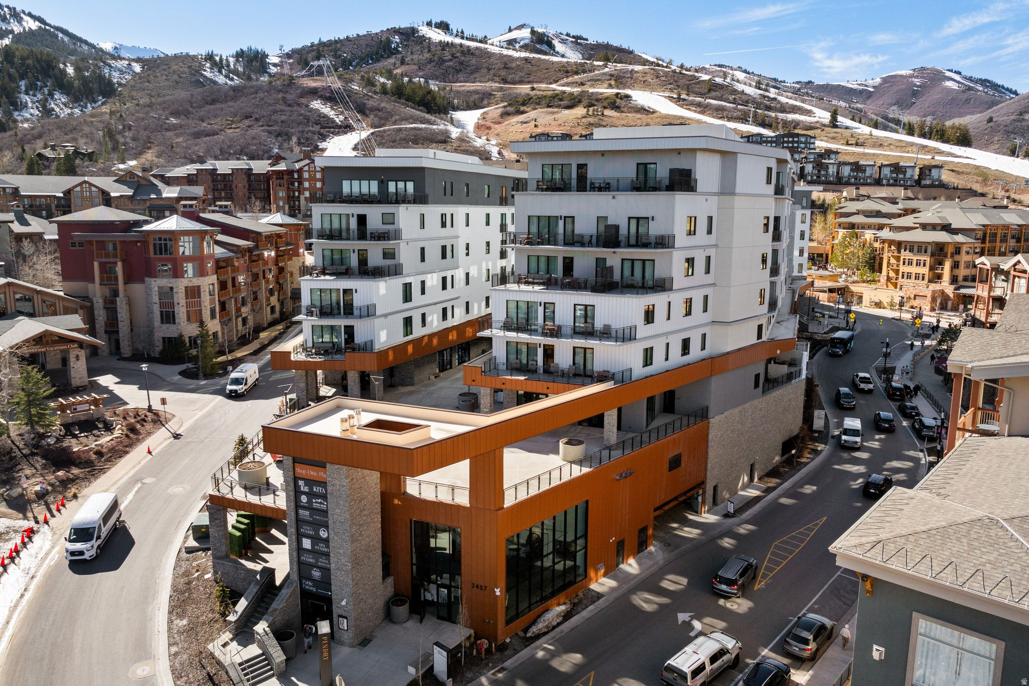 PENDRY RESIDENCES PARK CITY - Residential