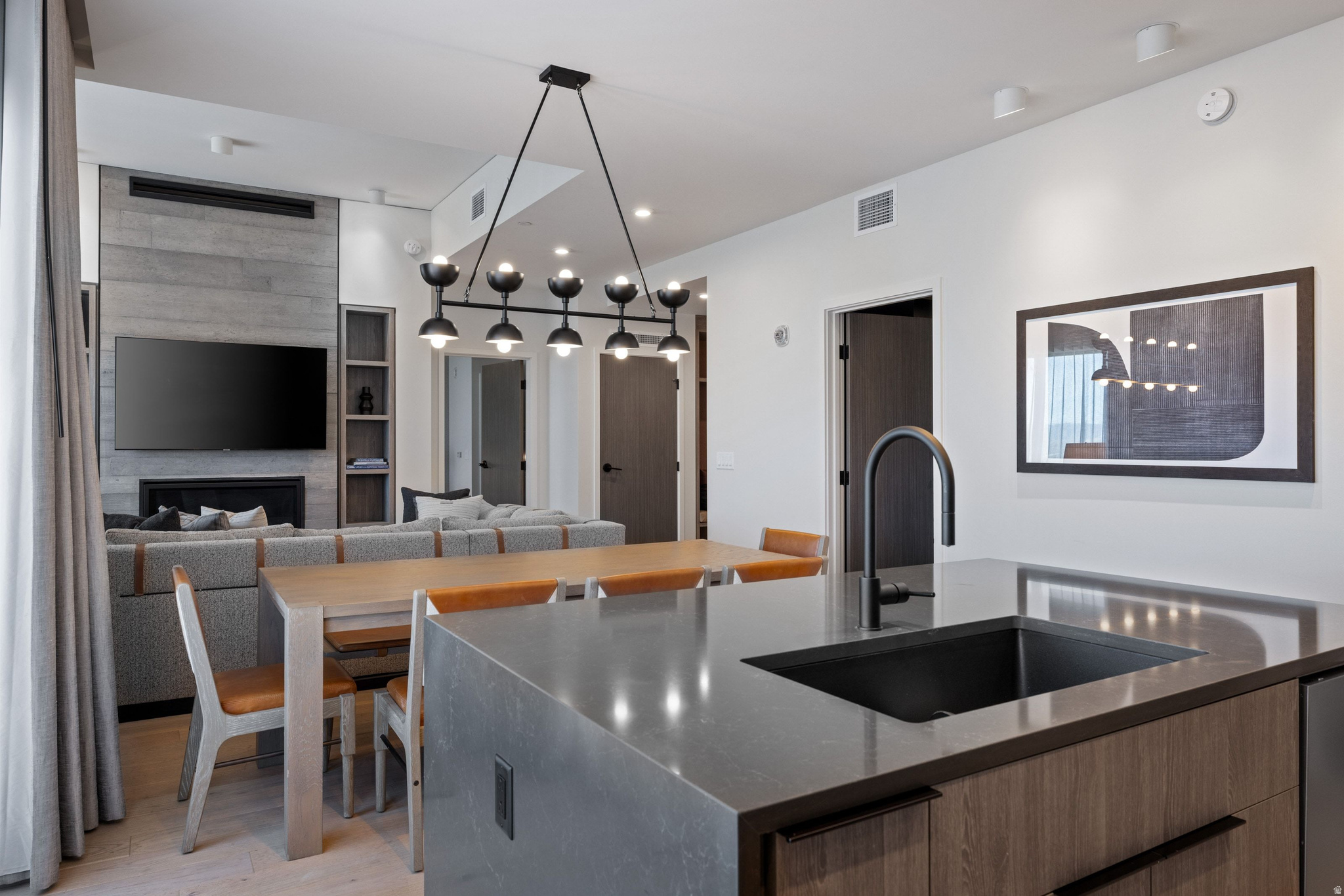 PENDRY RESIDENCES PARK CITY - Residential