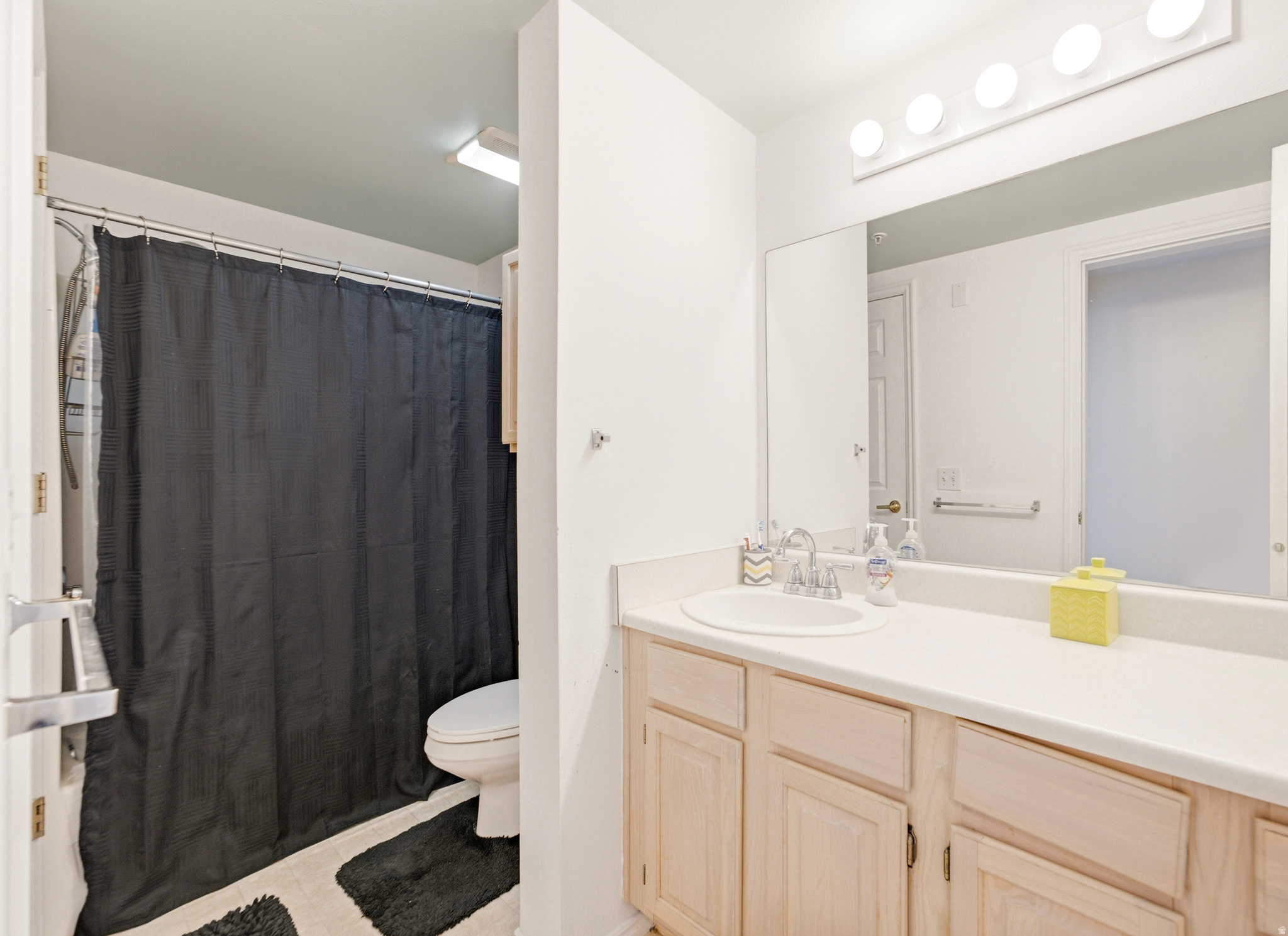 CANYON CREEK CLUB - Residential