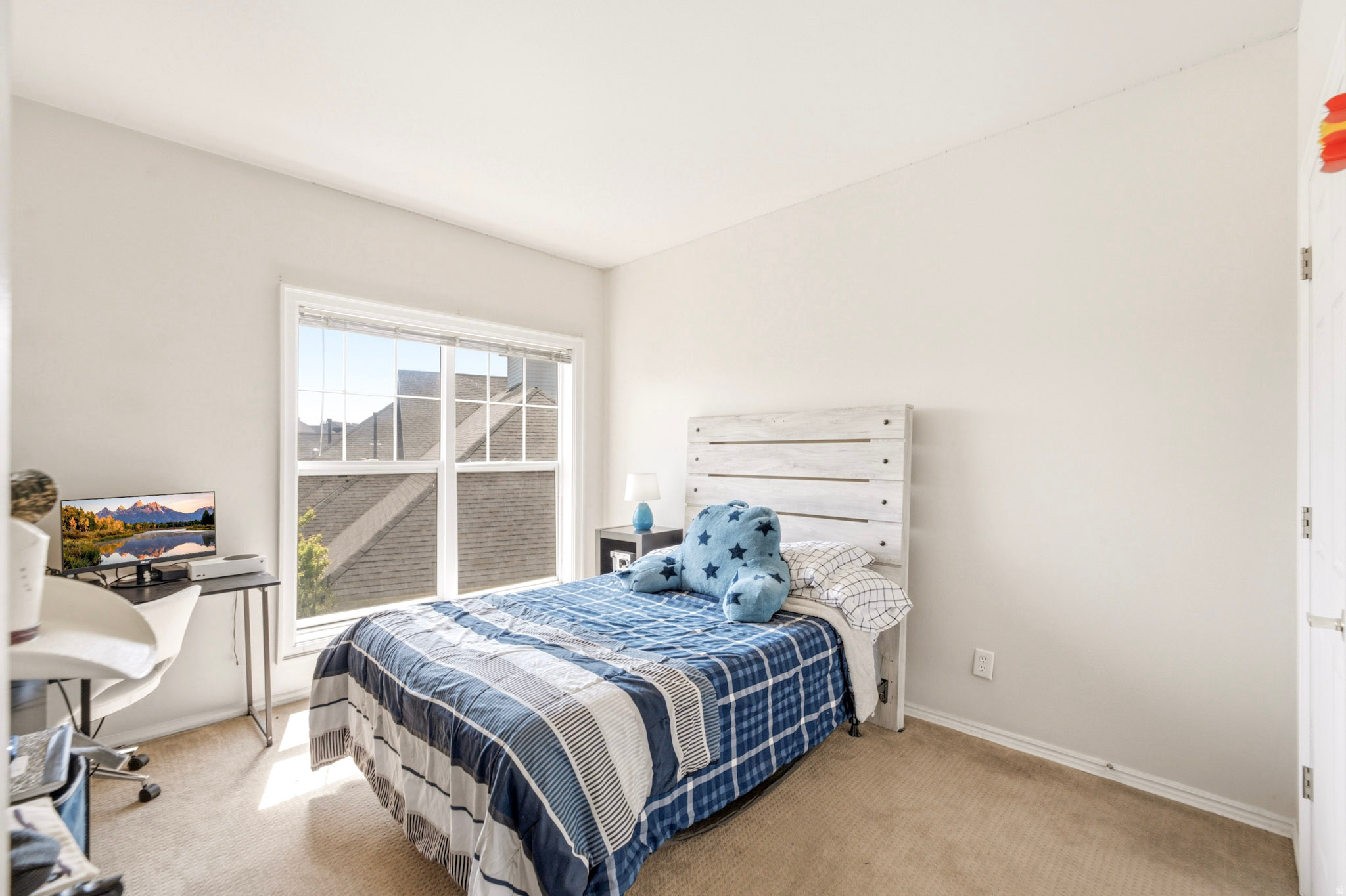 CANYON CREEK CLUB - Residential
