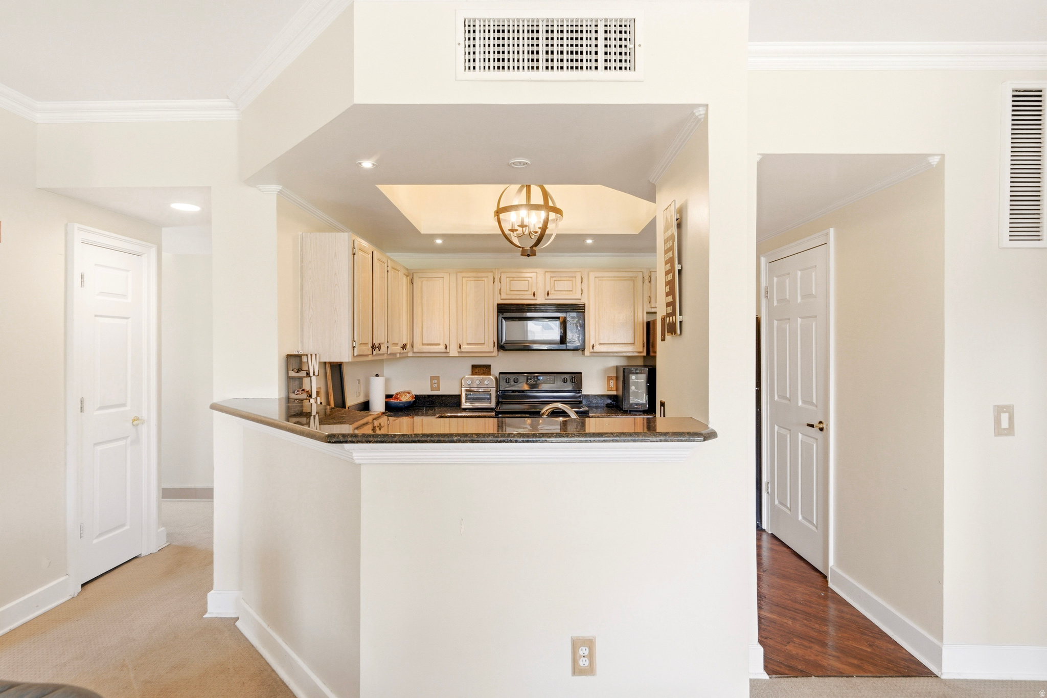 CANYON CREEK CLUB - Residential