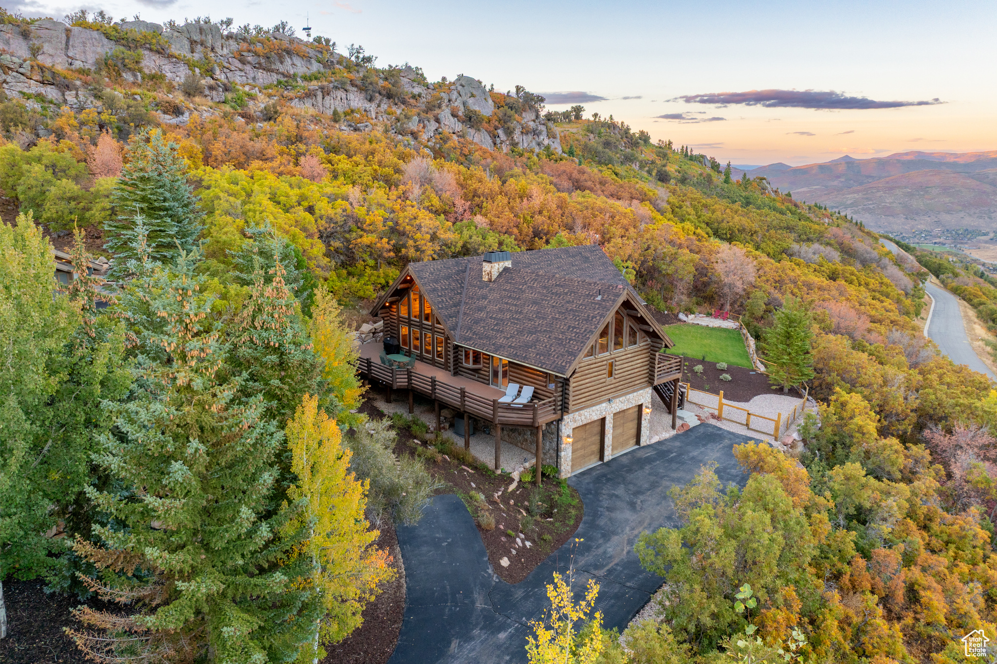 PINERIDGE - Residential