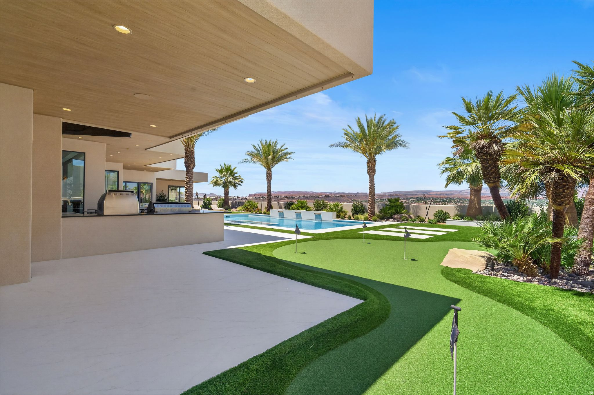 STONE CLIFF PH 17 - Residential
