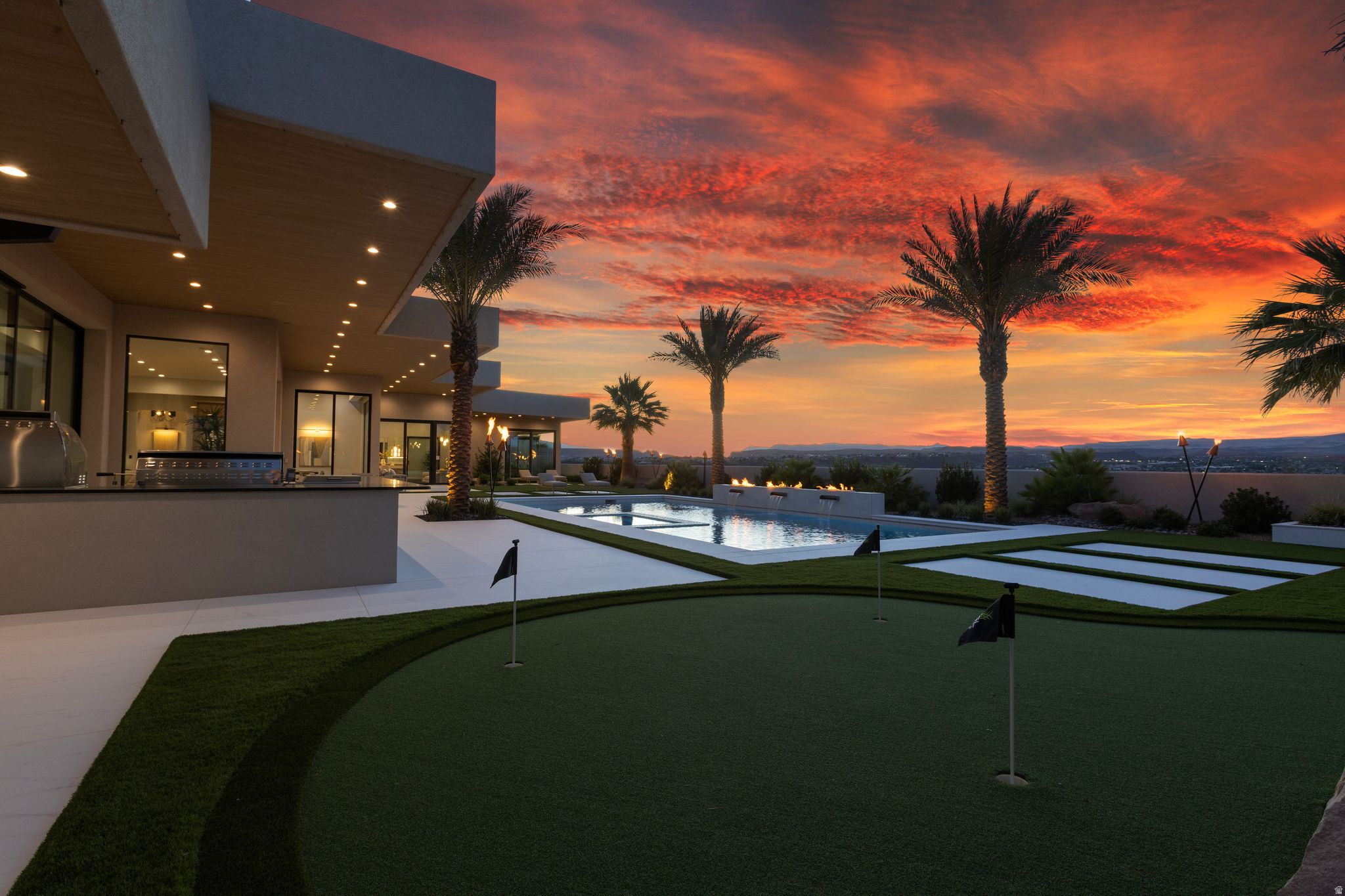 STONE CLIFF PH 17 - Residential