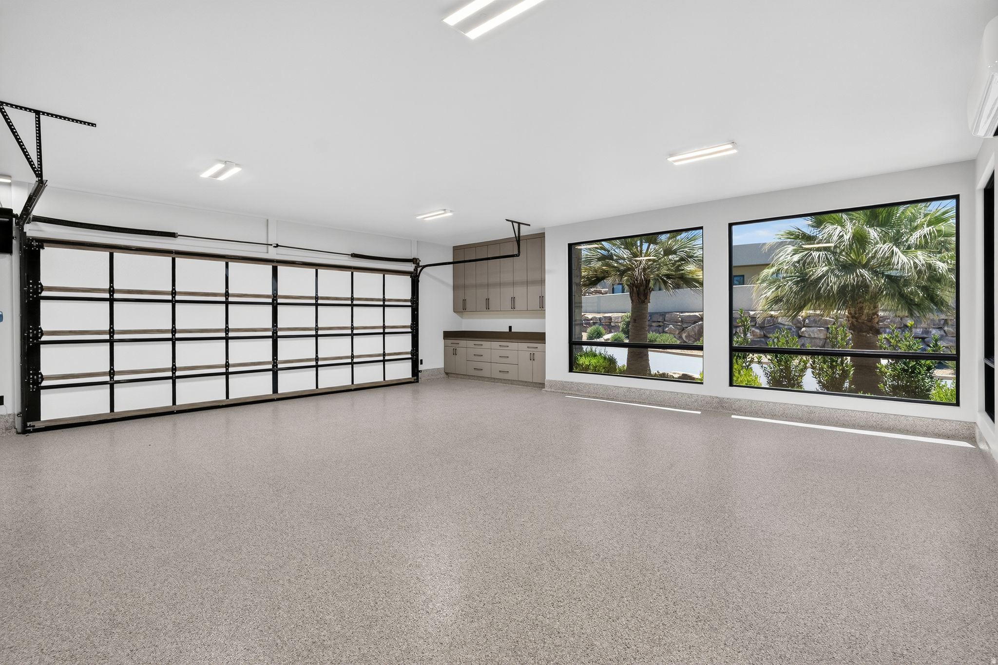 STONE CLIFF PH 17 - Residential