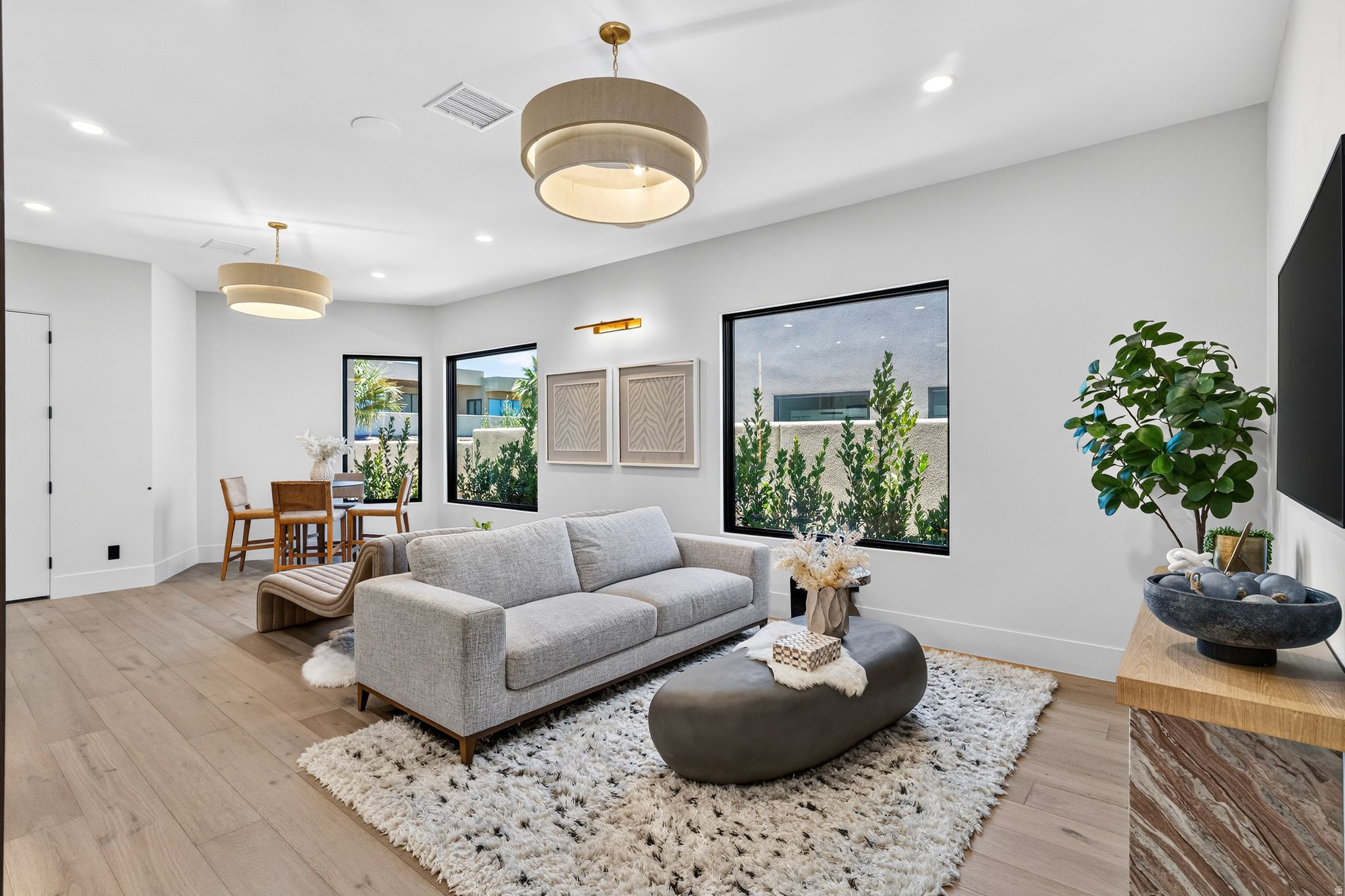 STONE CLIFF PH 17 - Residential