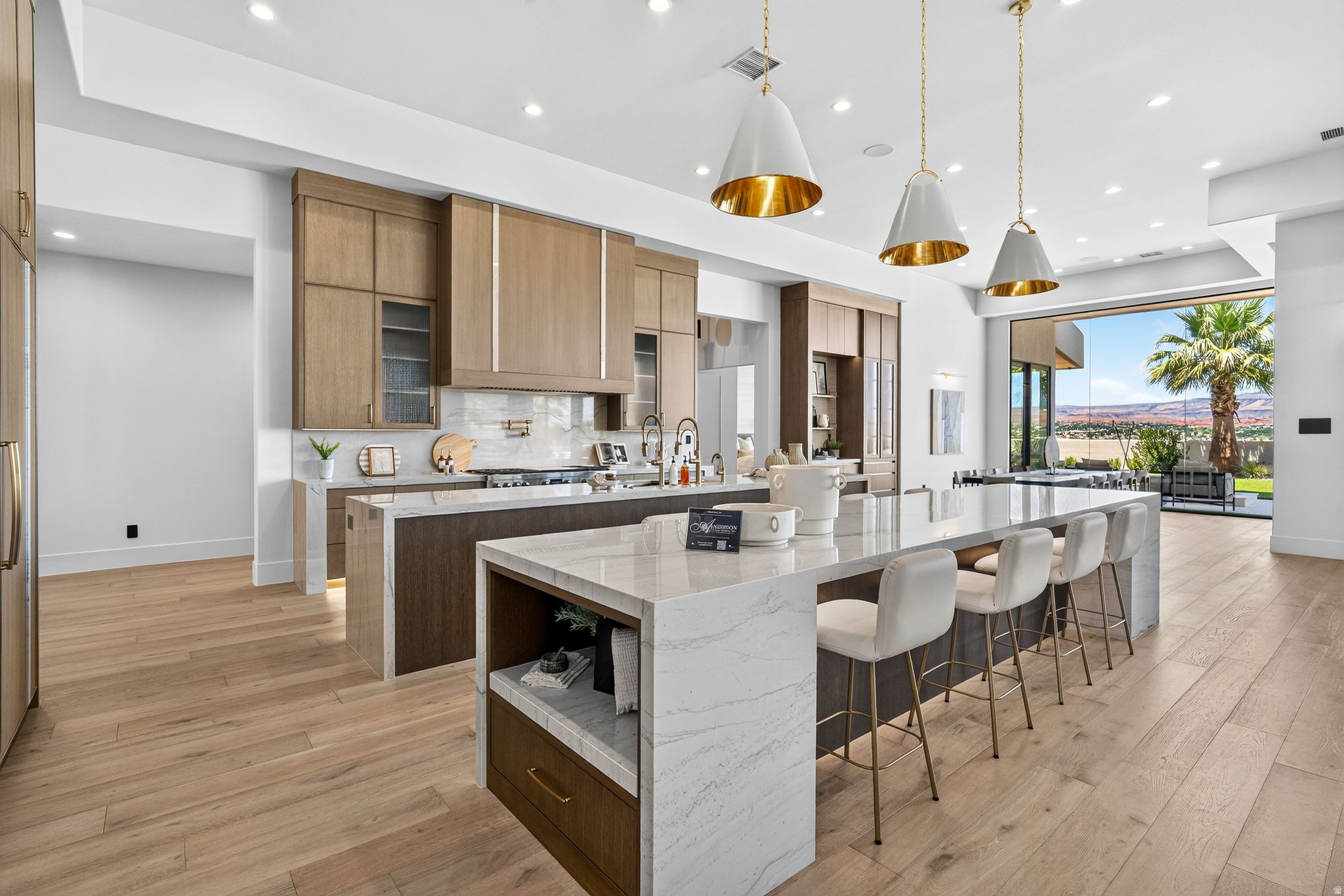 STONE CLIFF PH 17 - Residential