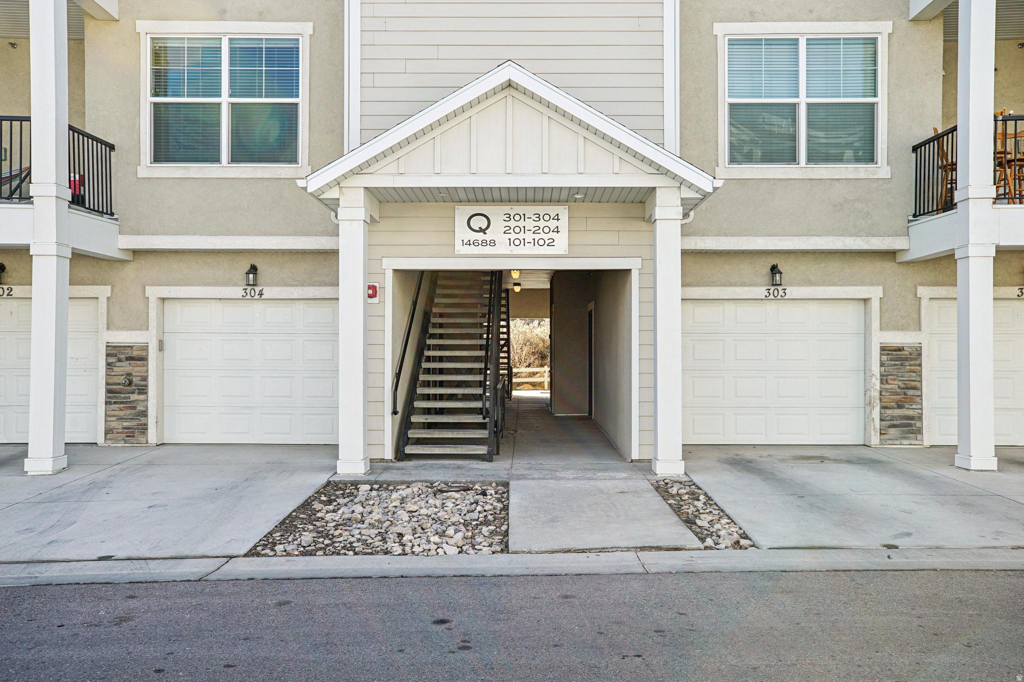 SADDLEBROOK - Residential