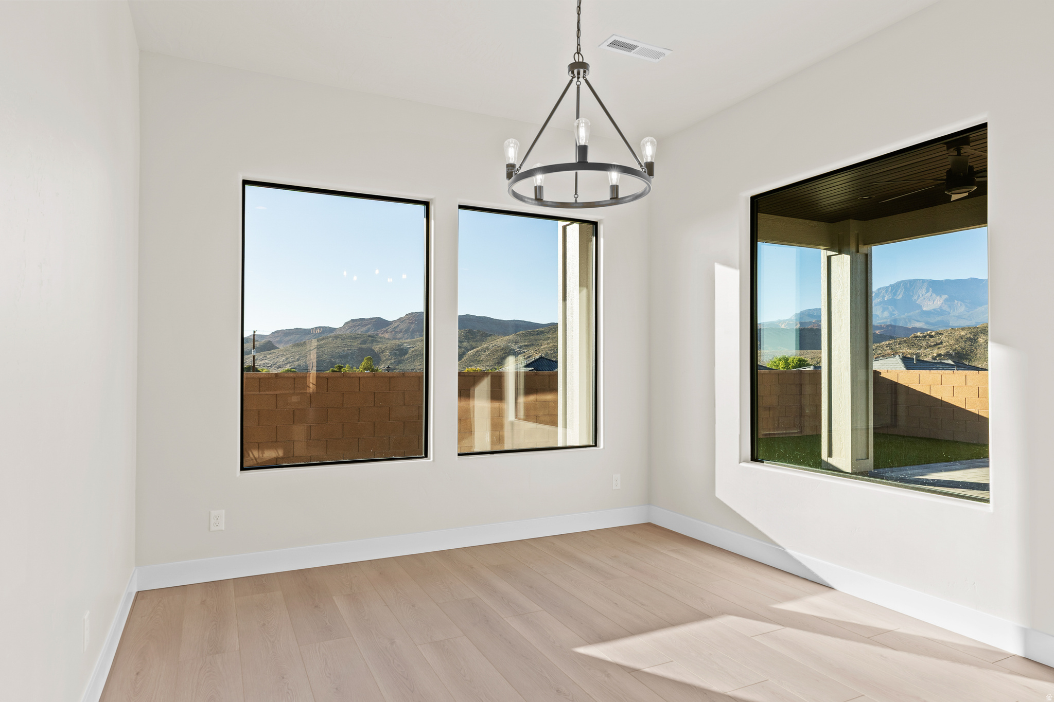 ZIONS GATE - Residential
