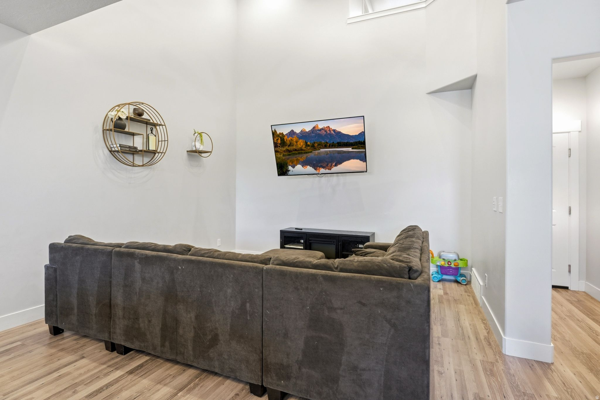 GARDNER POINT - Residential
