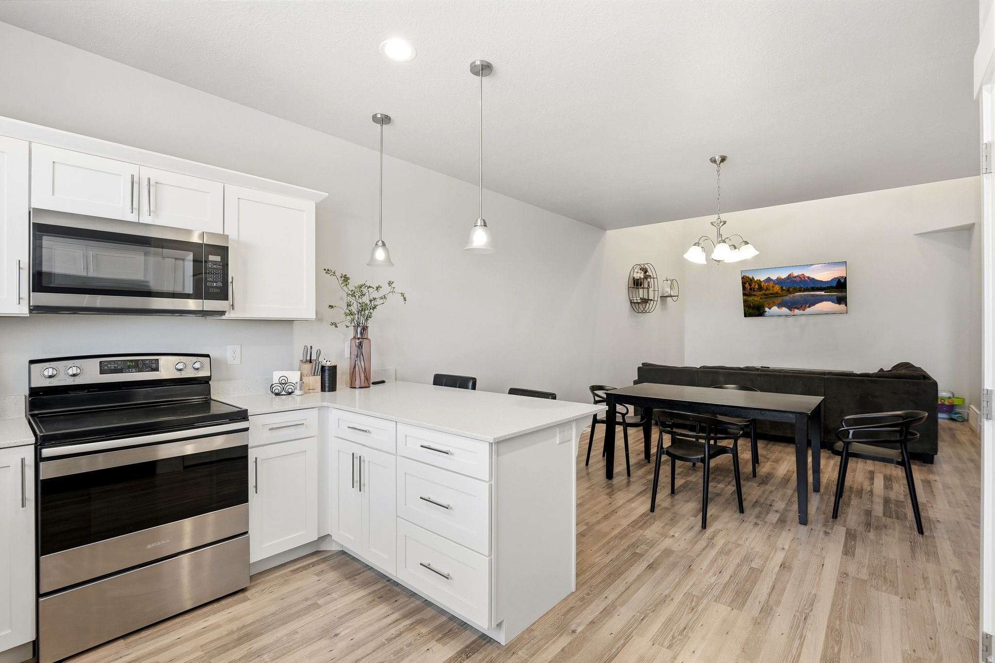GARDNER POINT - Residential