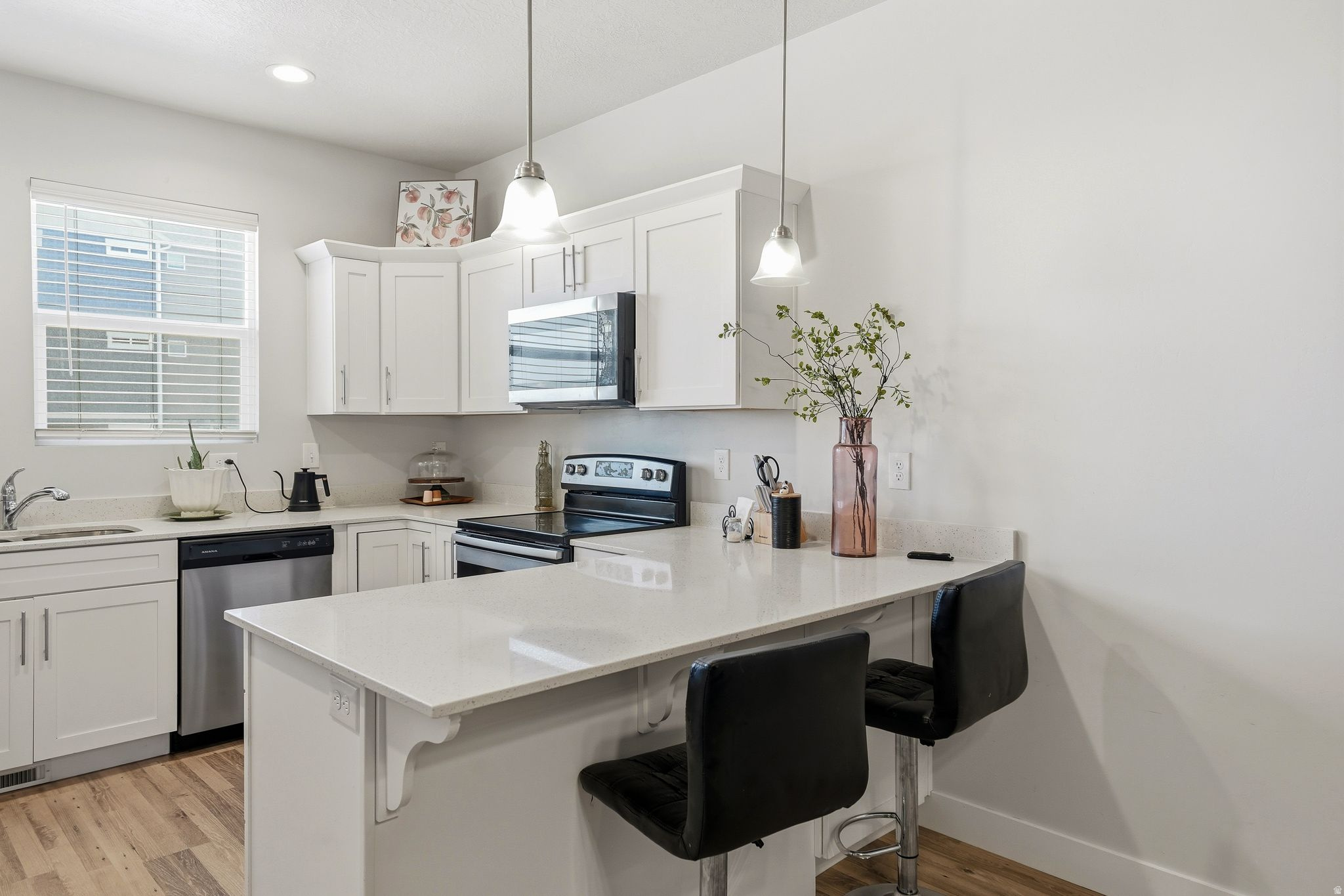 GARDNER POINT - Residential