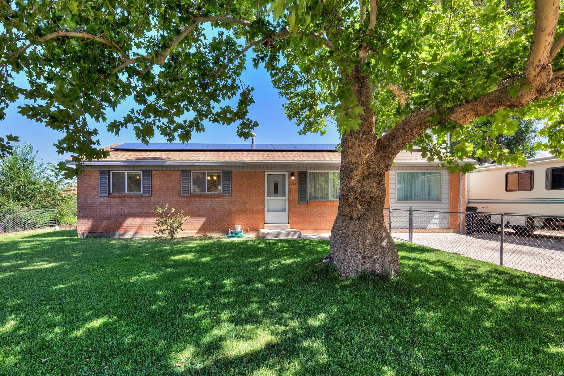 MOUNTAIN VIEW - Residential