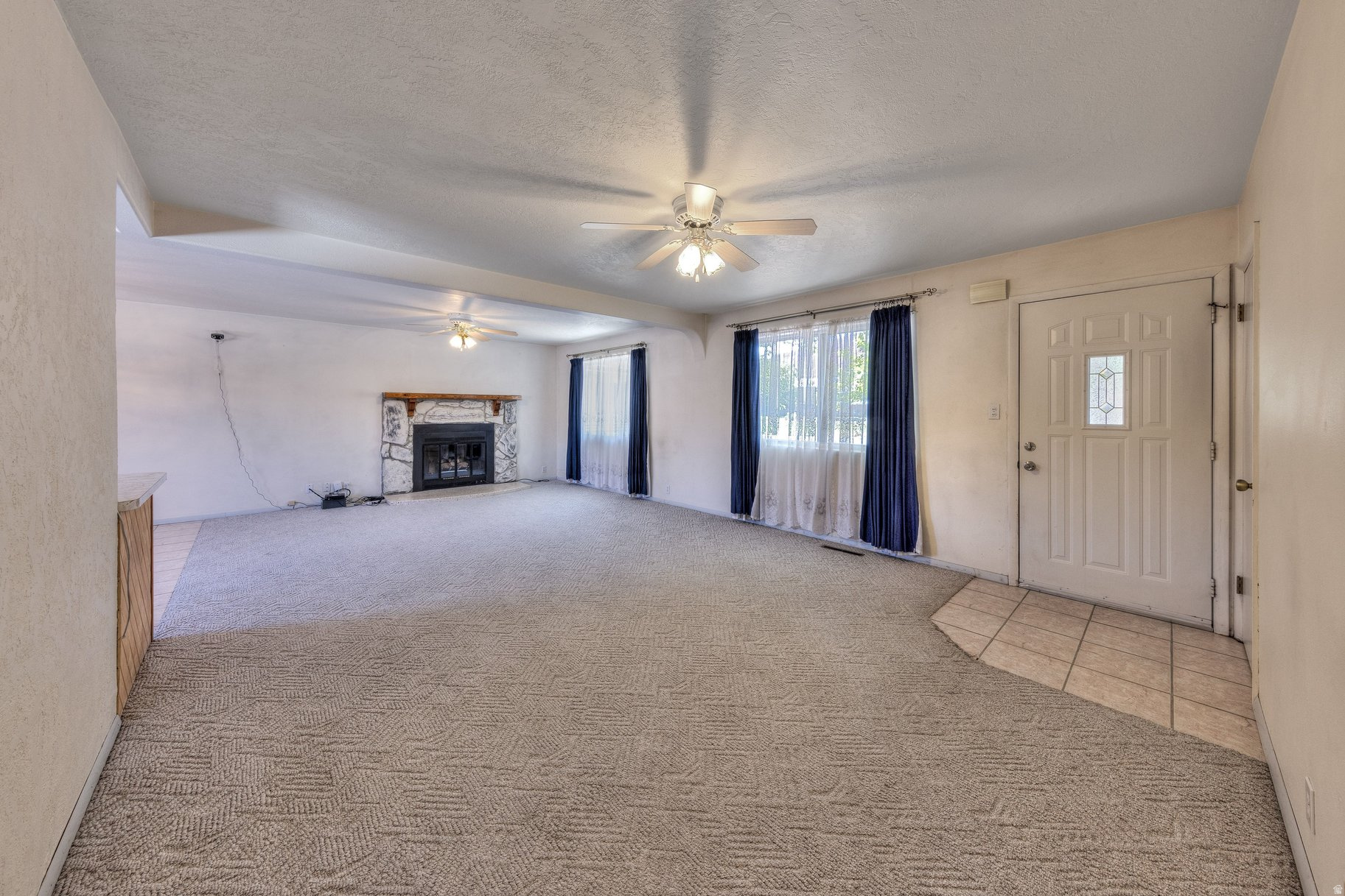 MOUNTAIN VIEW - Residential