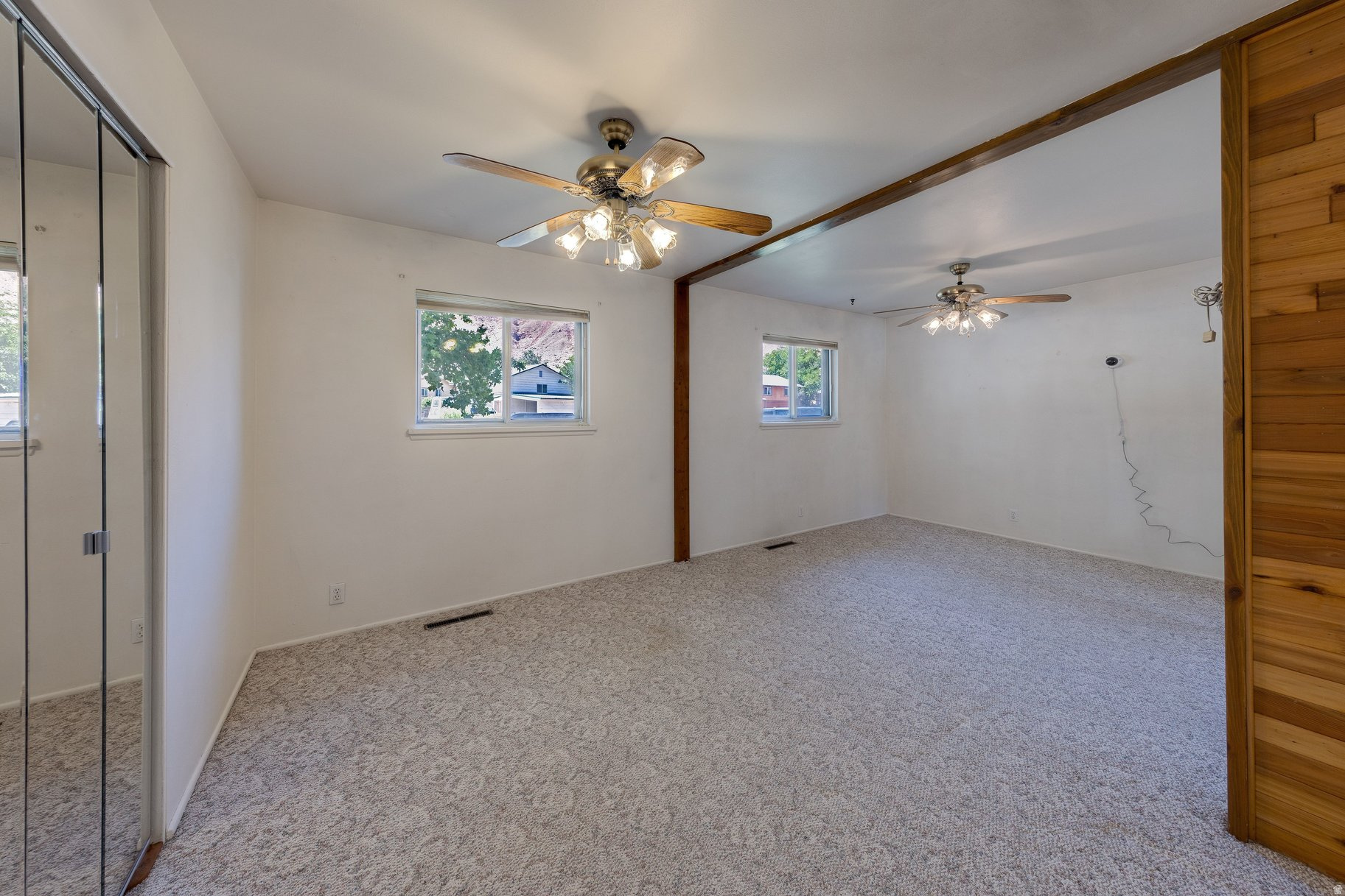 MOUNTAIN VIEW - Residential