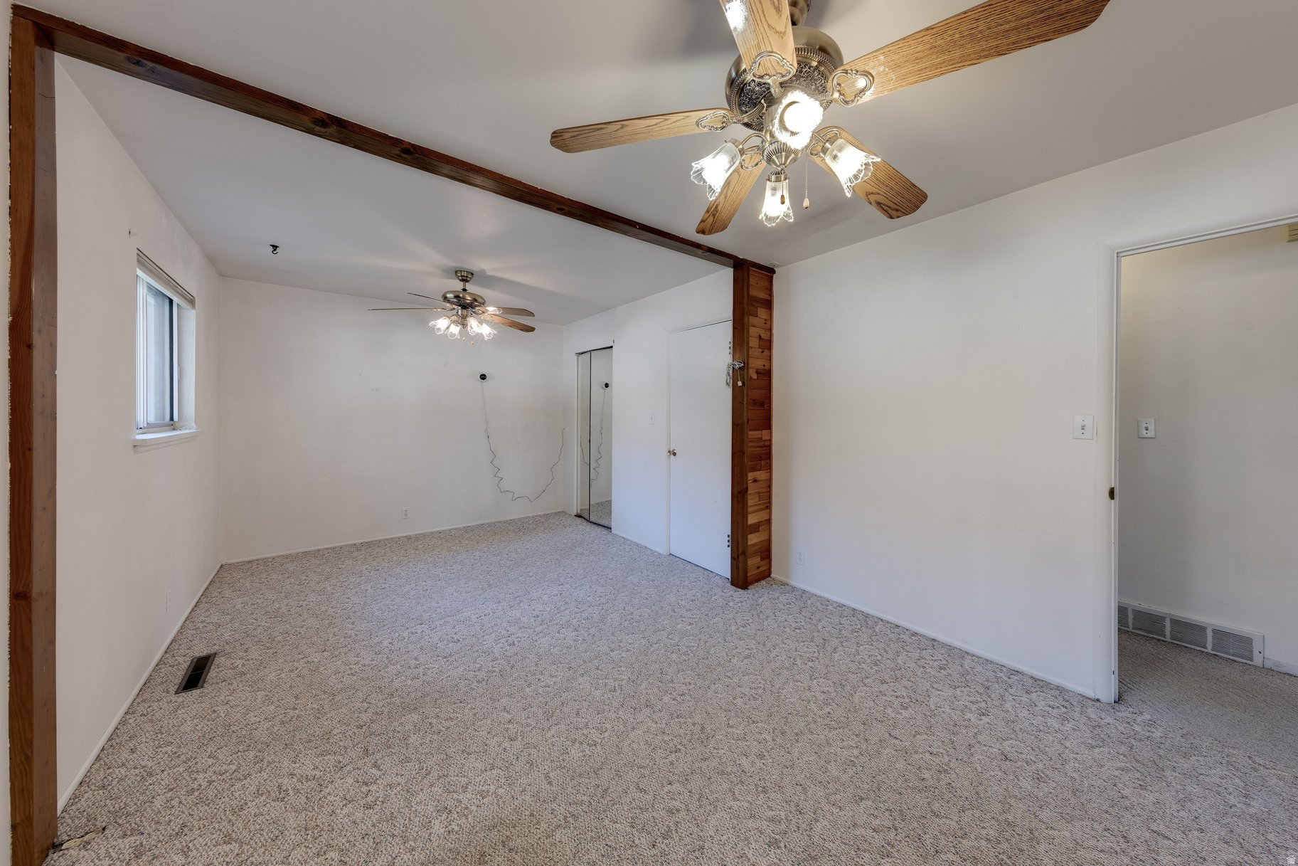 MOUNTAIN VIEW - Residential